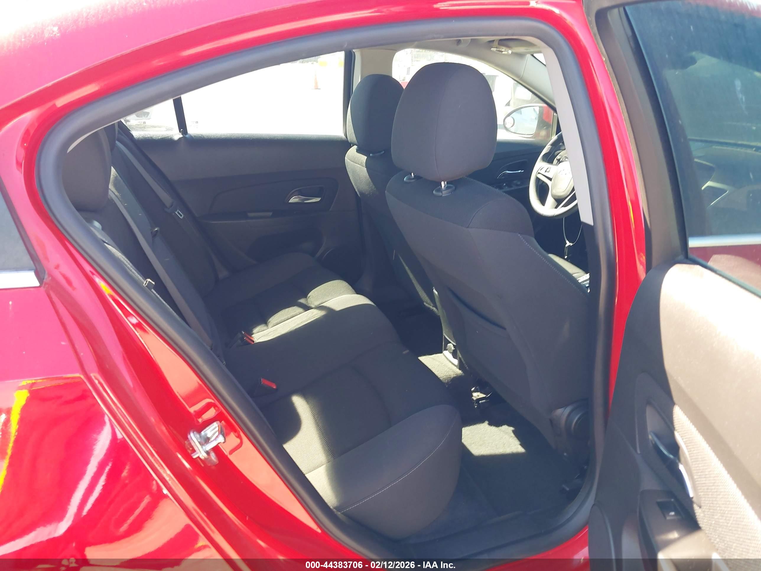 CHEVROLET CRUZE image 8