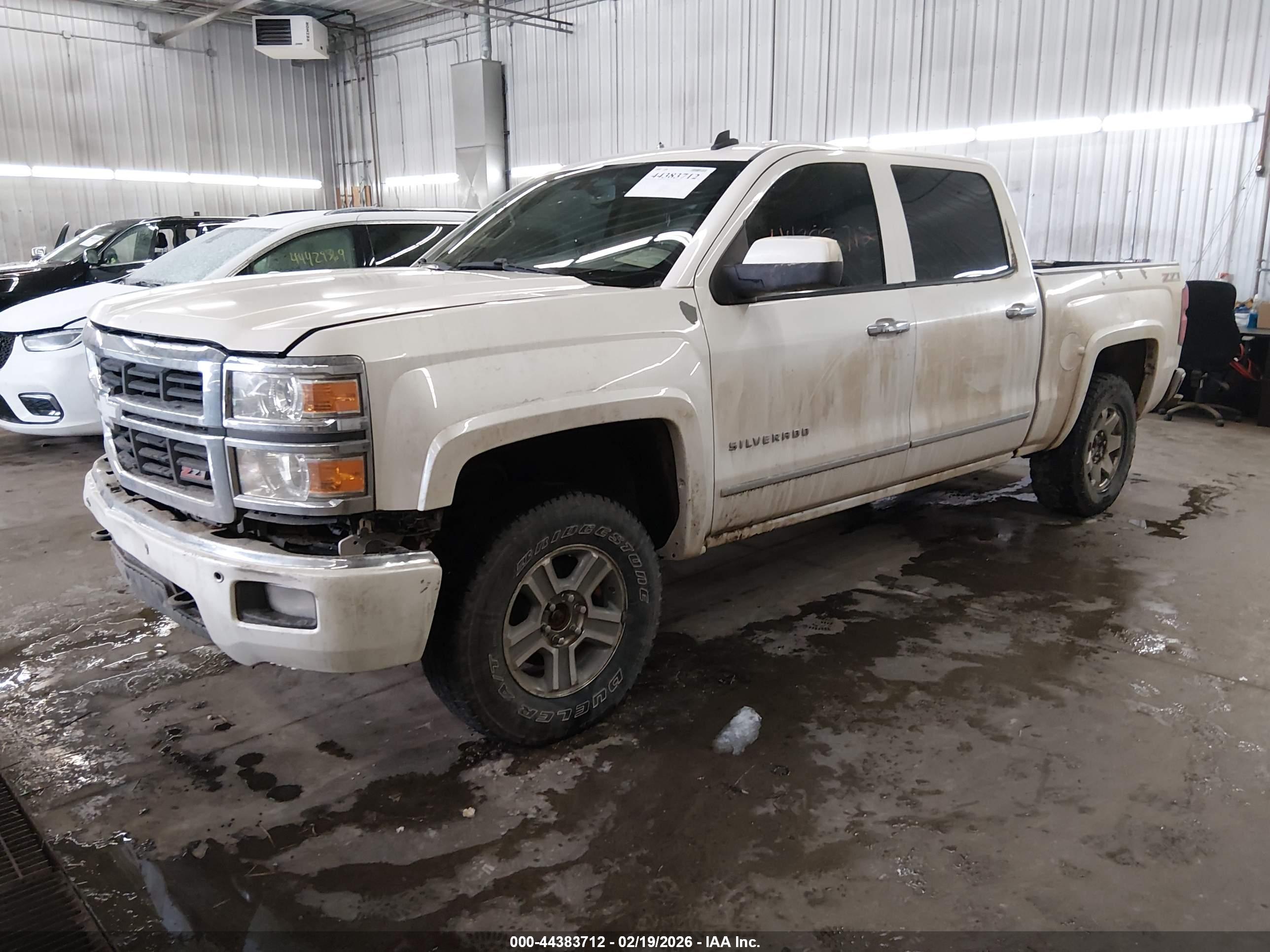CHEVROLET SILVERADO image 2