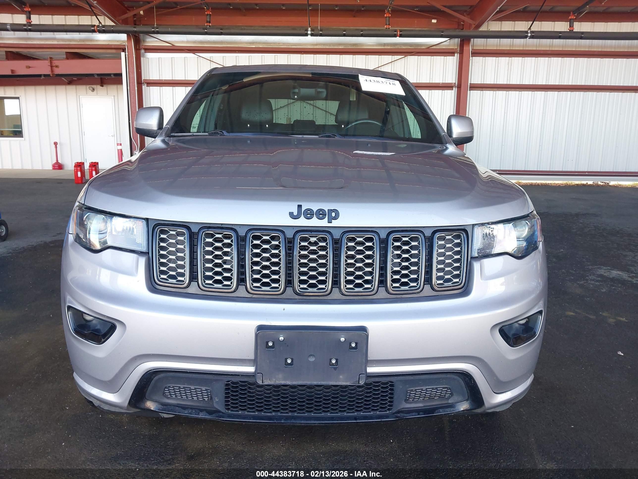 JEEP GRAND image 6