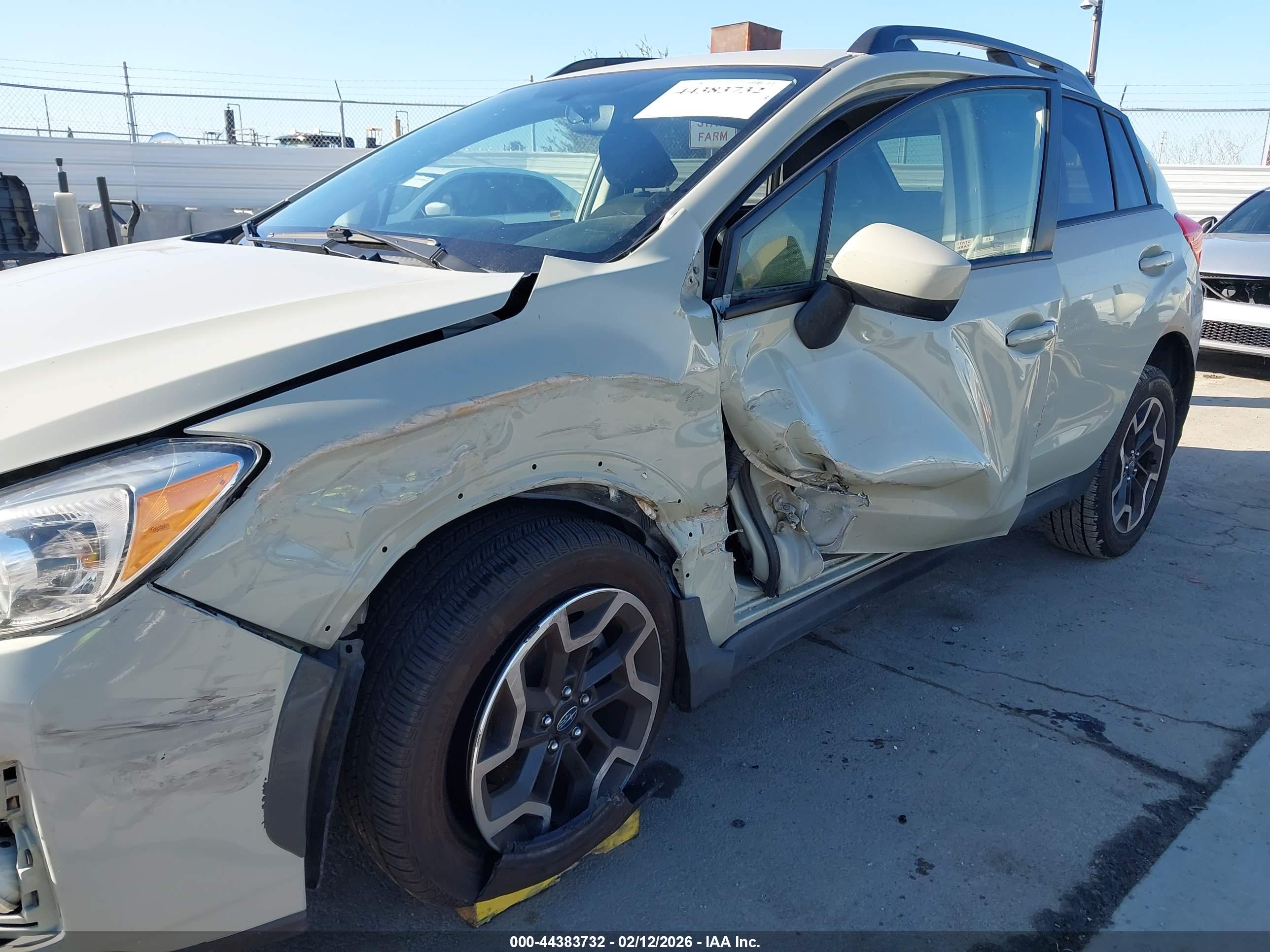 SUBARU CROSSTREK image 6