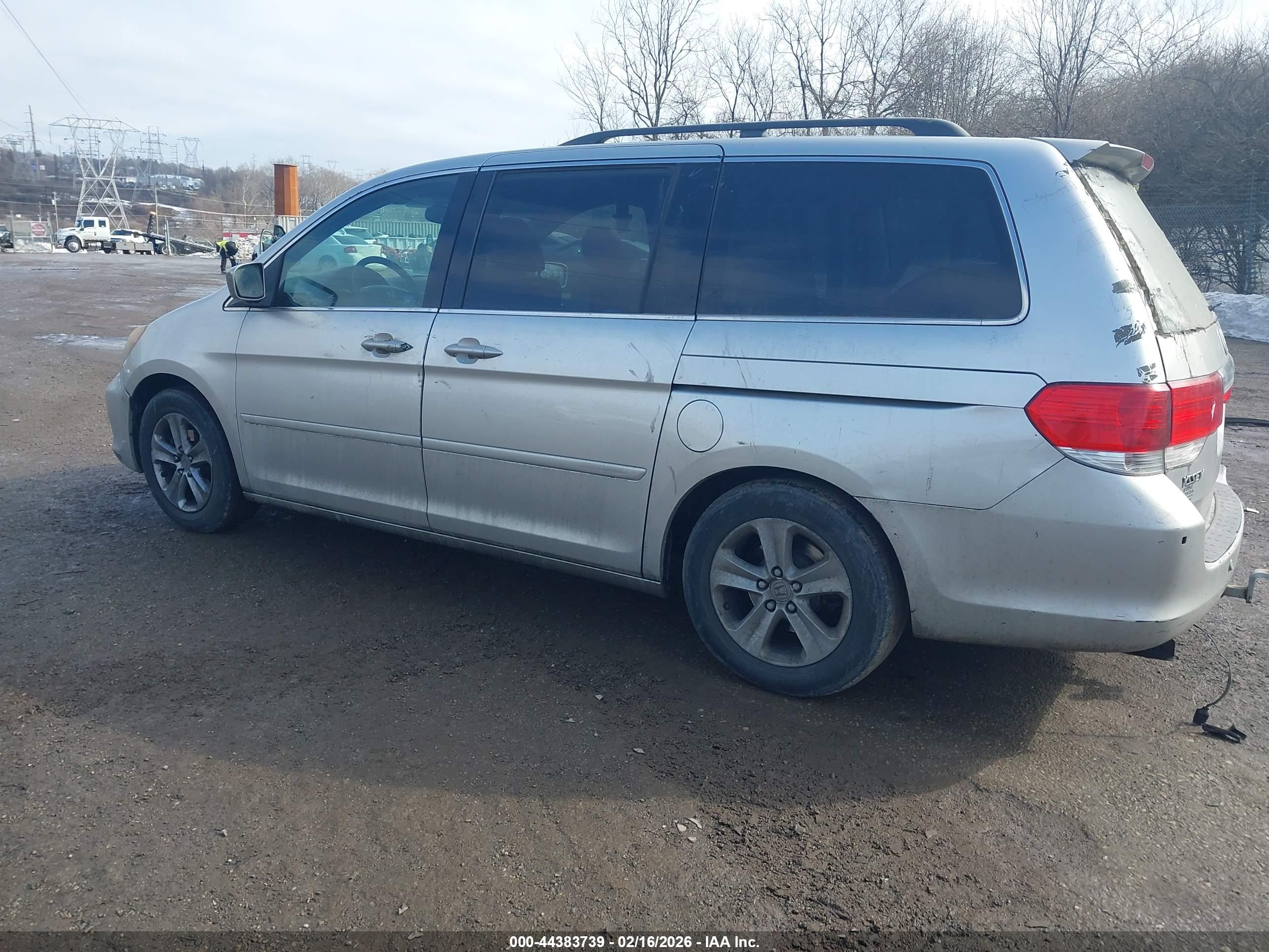 HONDA ODYSSEY image 3