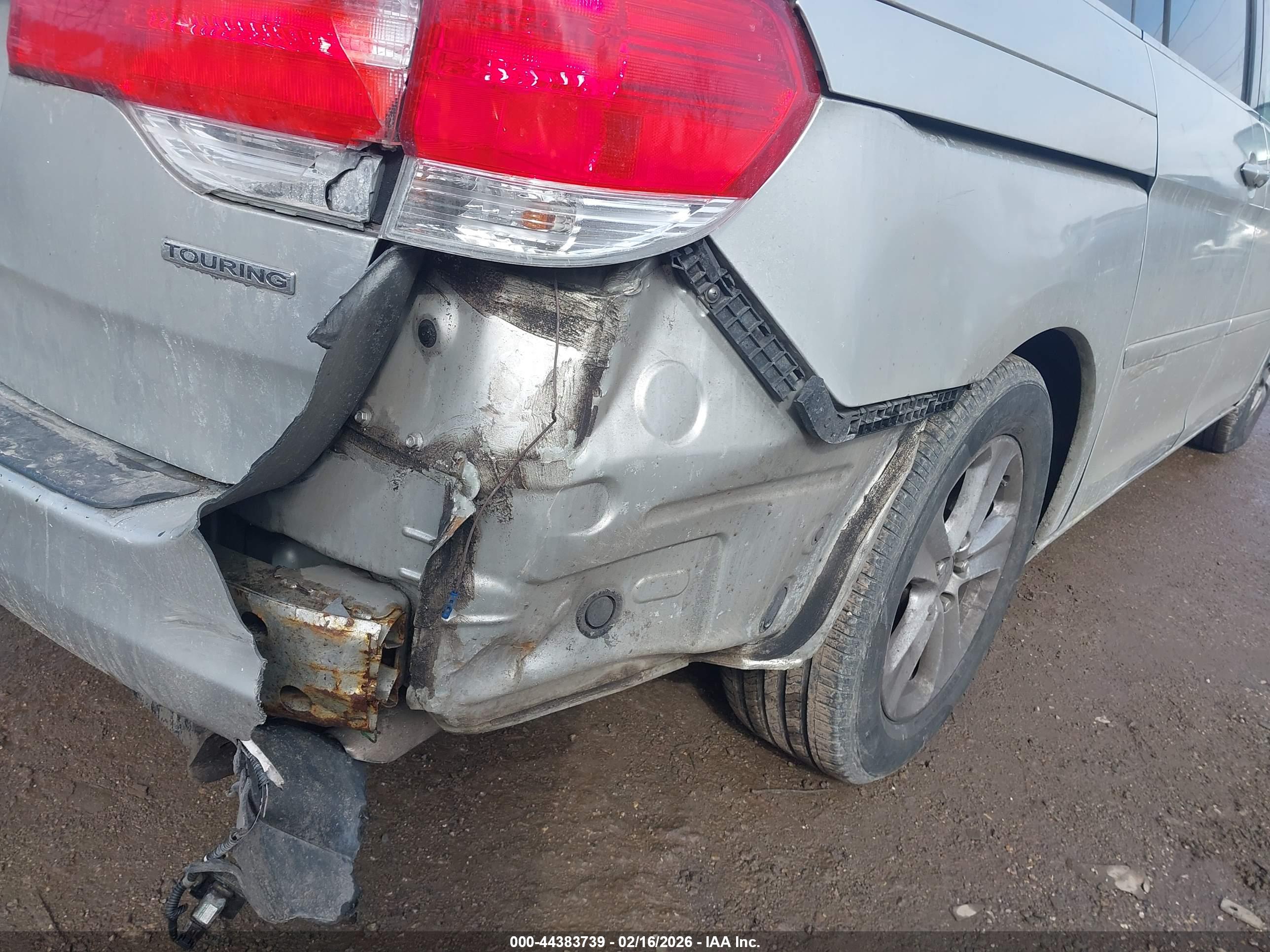 HONDA ODYSSEY image 6