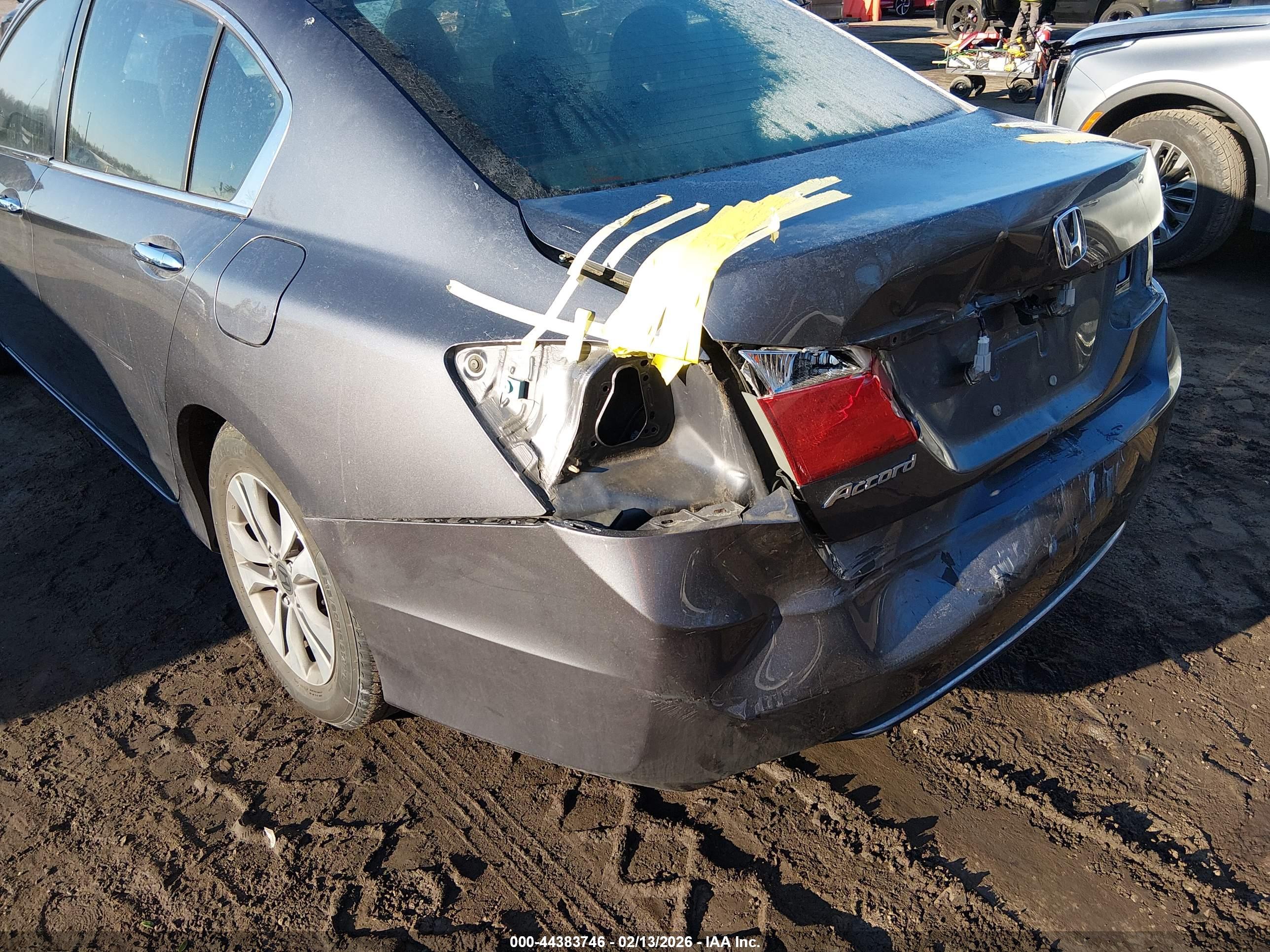 HONDA ACCORD image 6