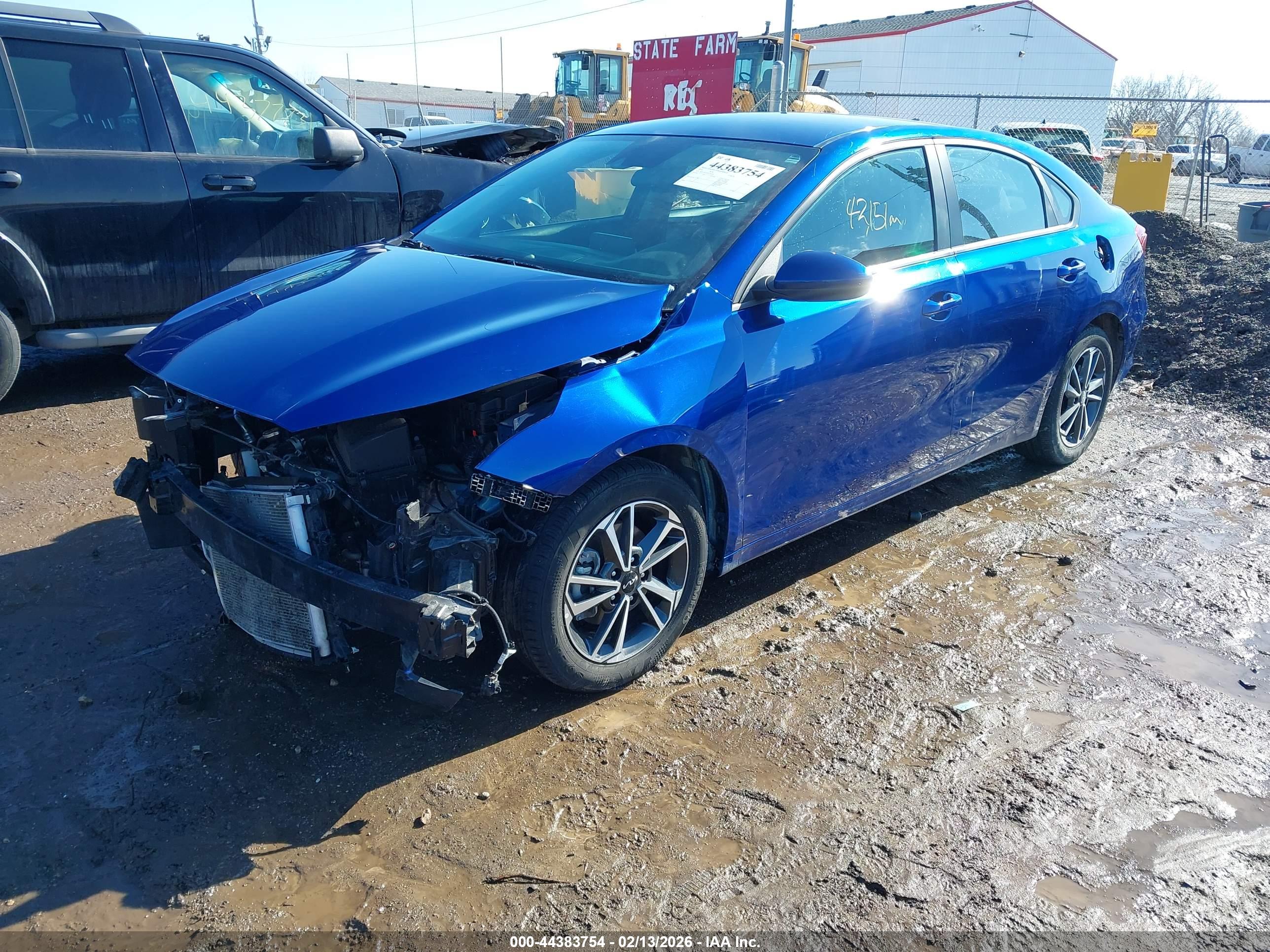 KIA FORTE image 2