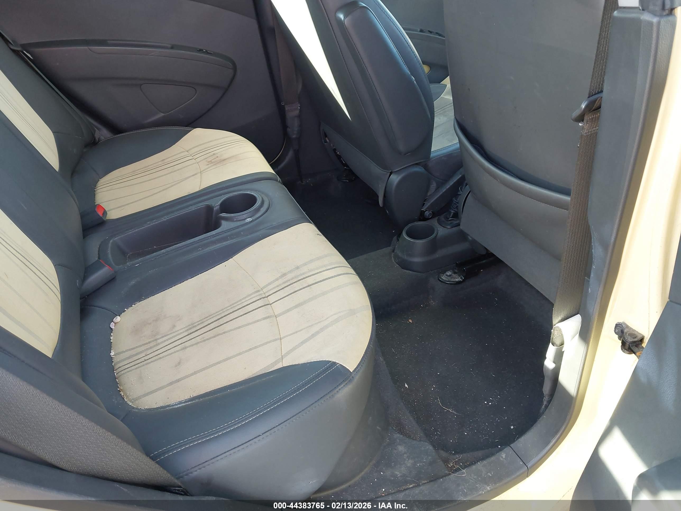 CHEVROLET SPARK image 8