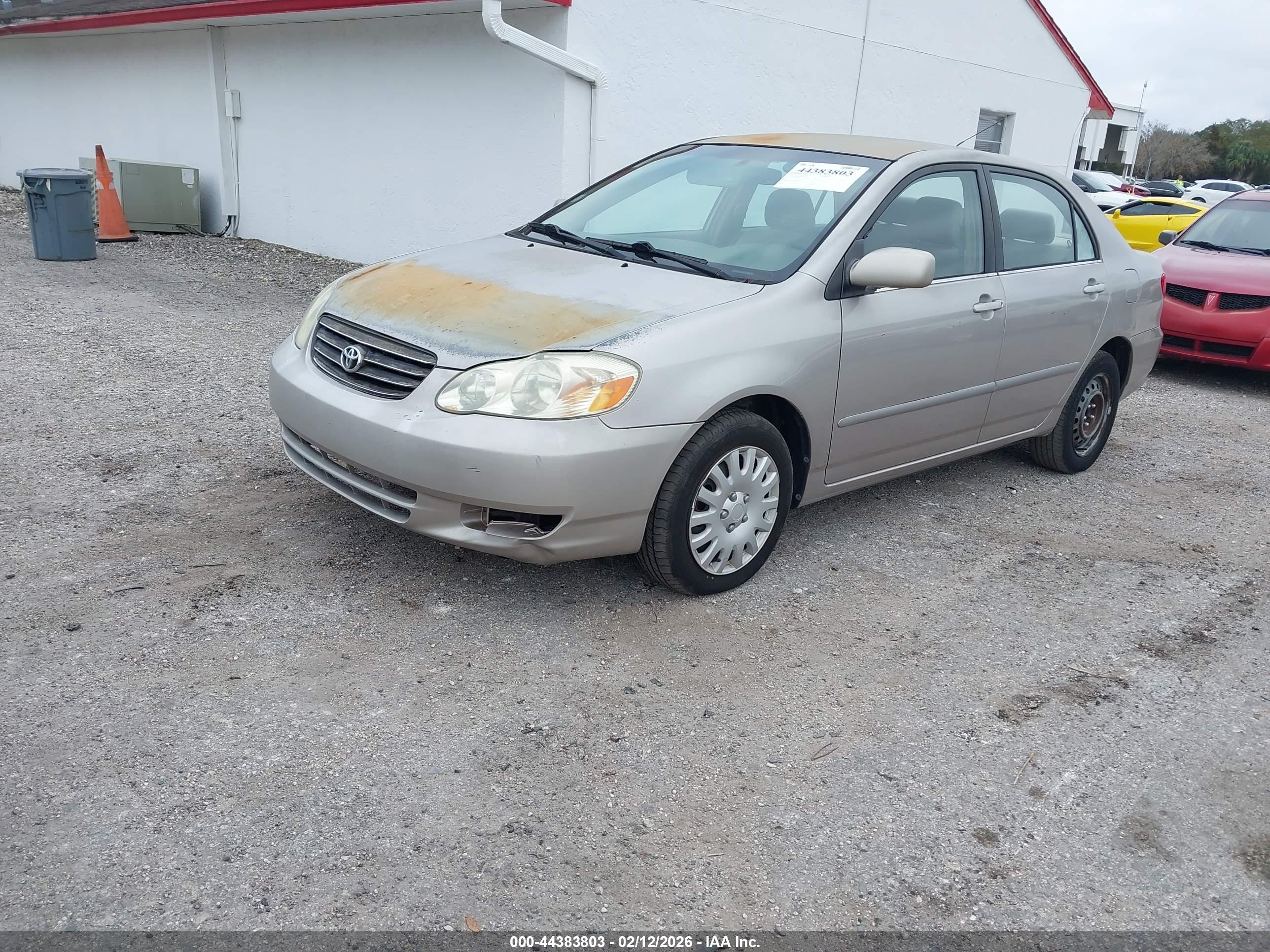 TOYOTA COROLLA image 2