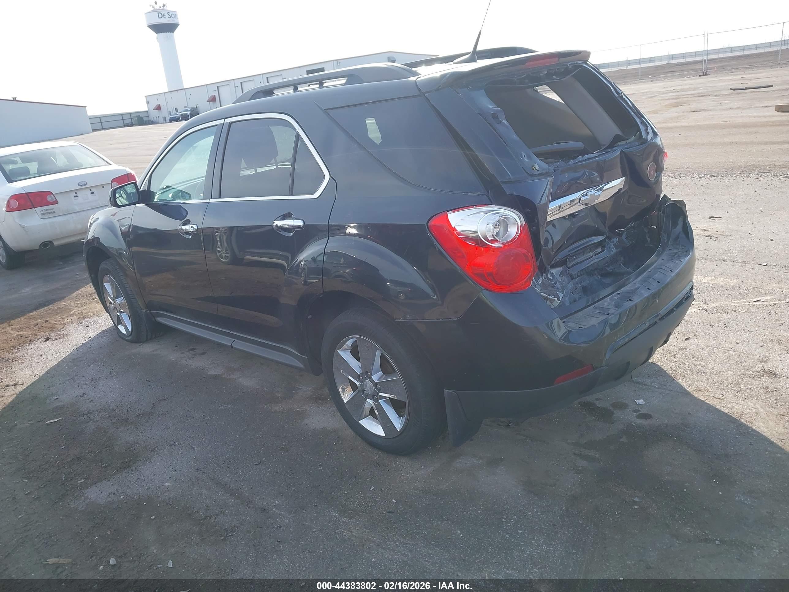 CHEVROLET EQUINOX image 3