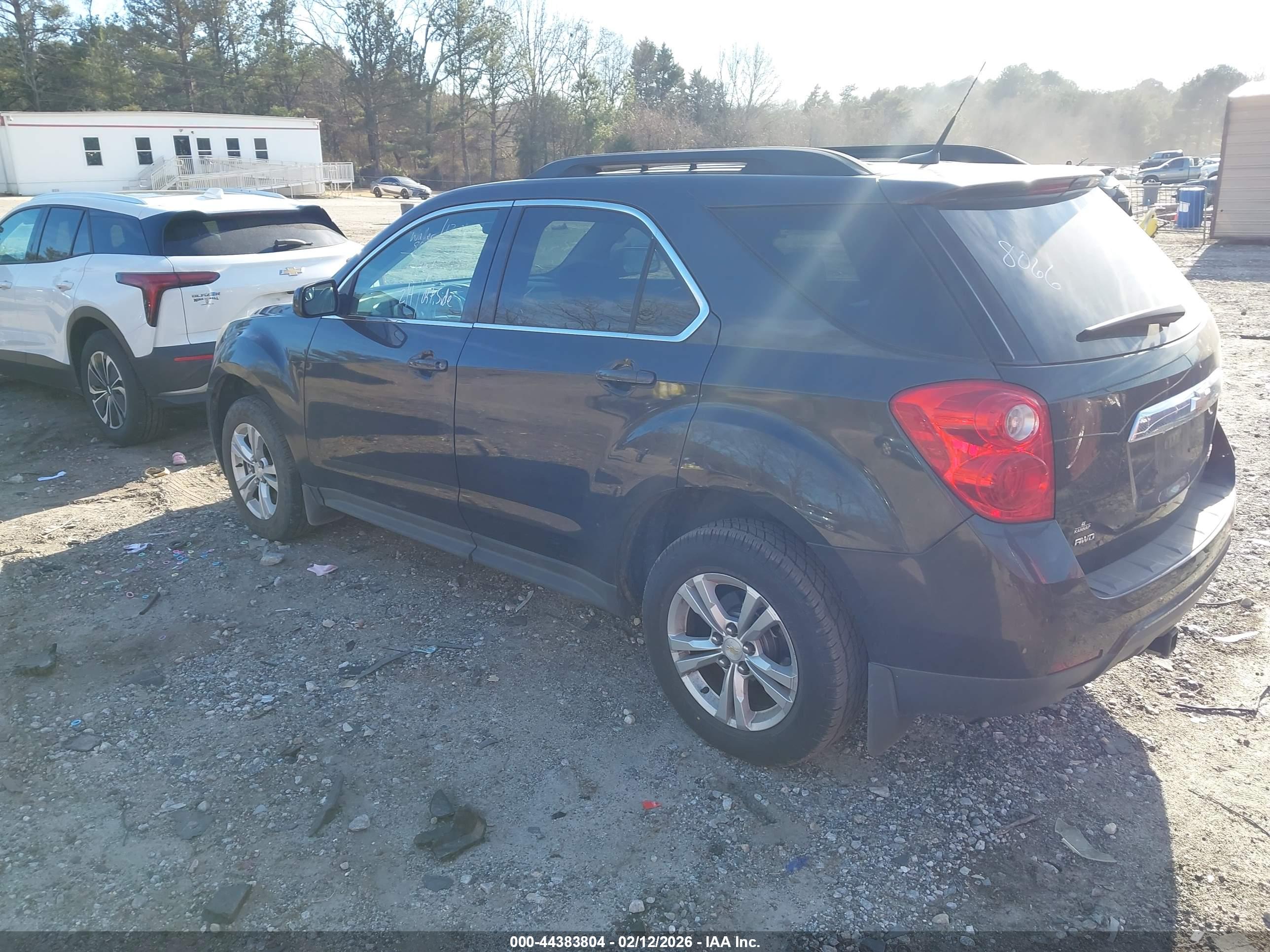 CHEVROLET EQUINOX image 3