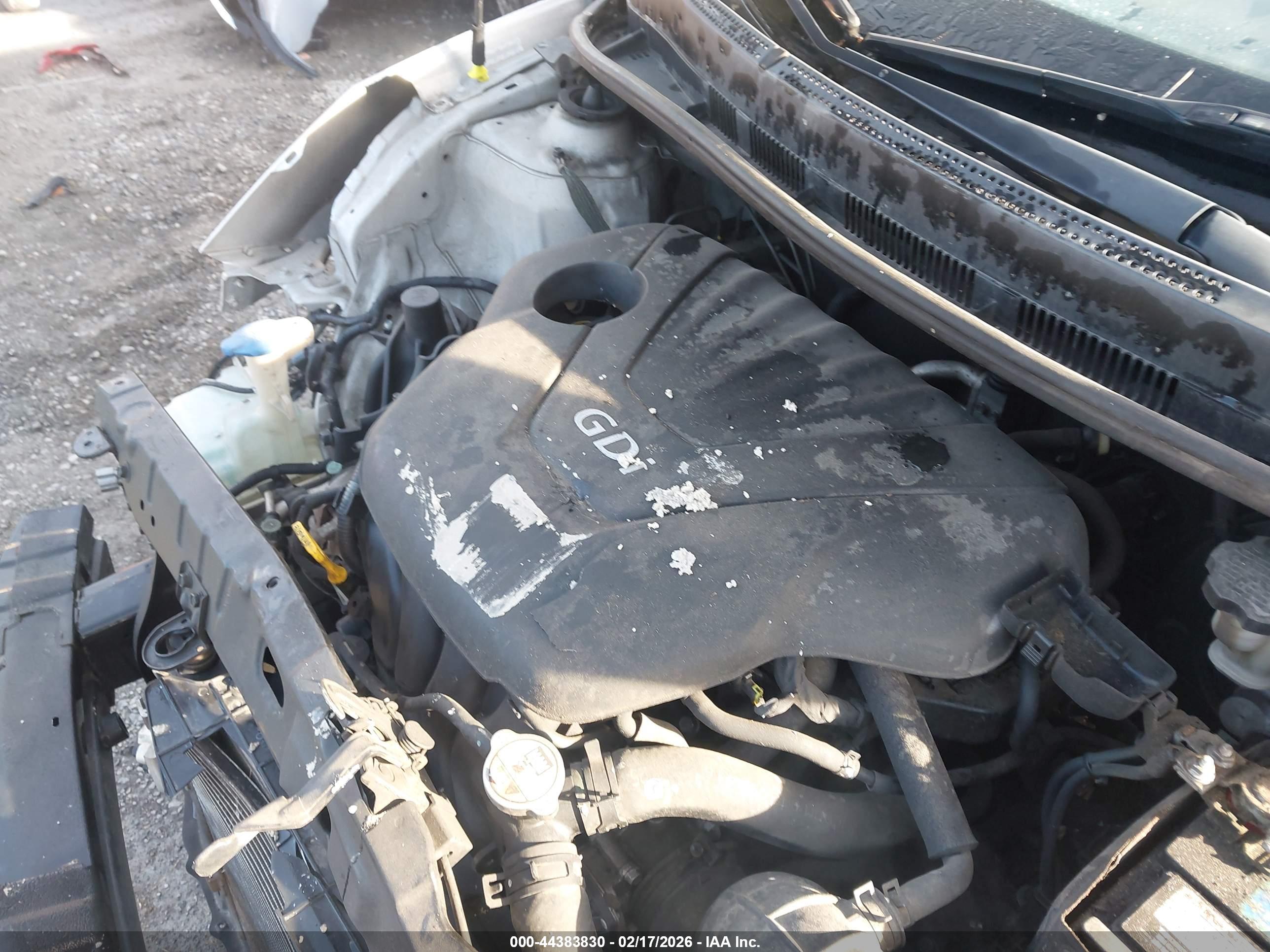 HYUNDAI ACCENT image 10