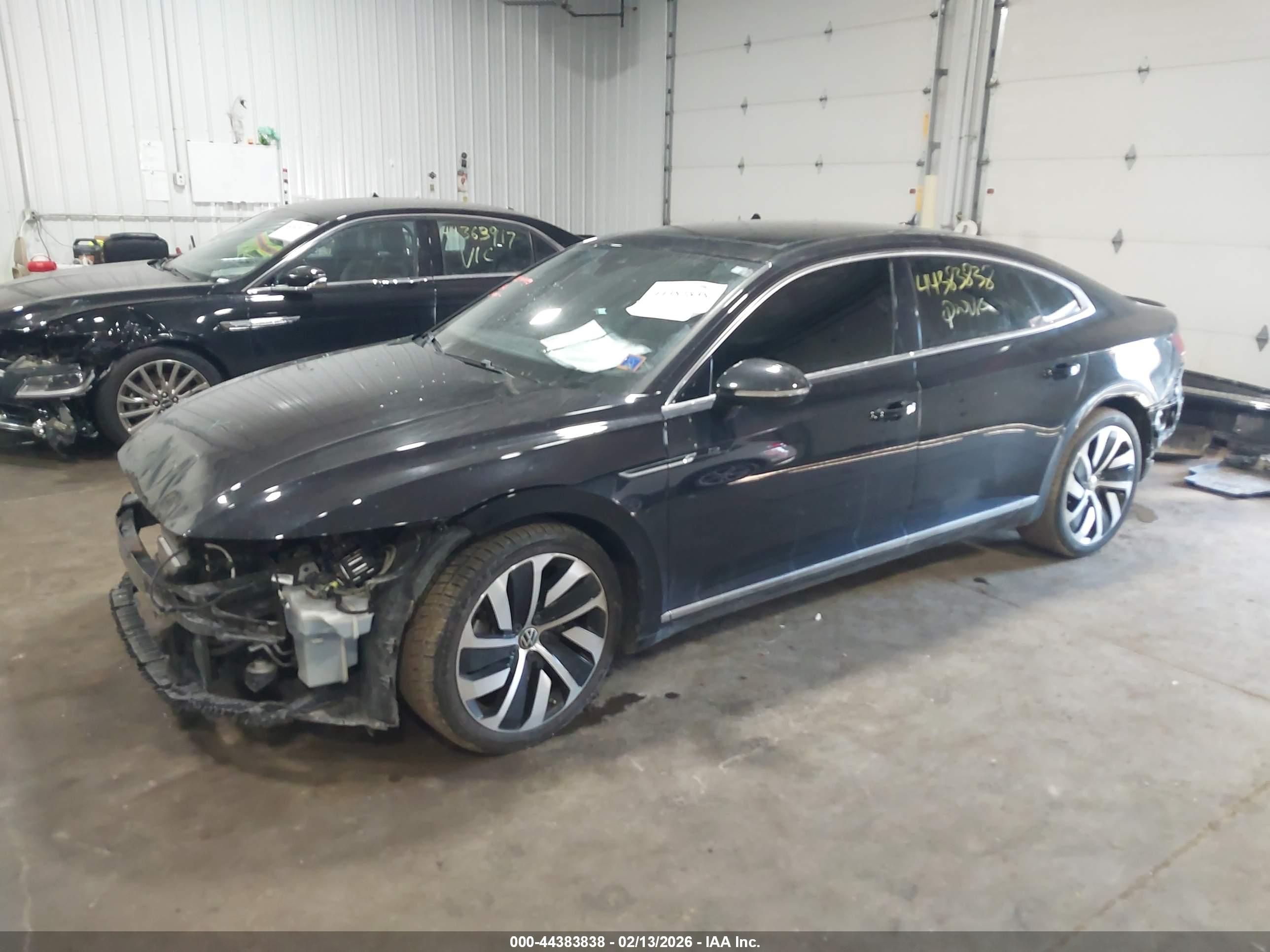 VOLKSWAGEN ARTEON image 2