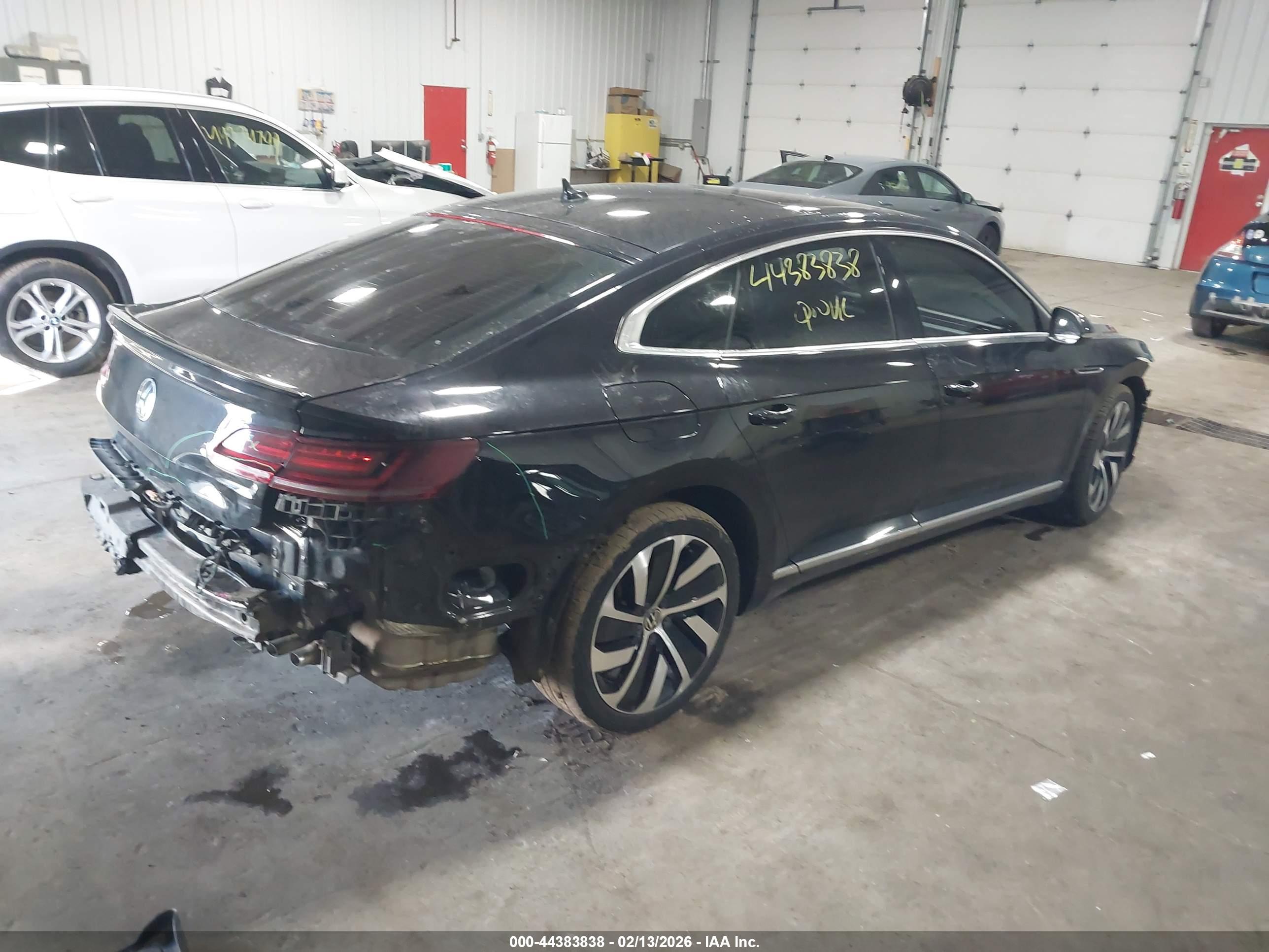 VOLKSWAGEN ARTEON image 4