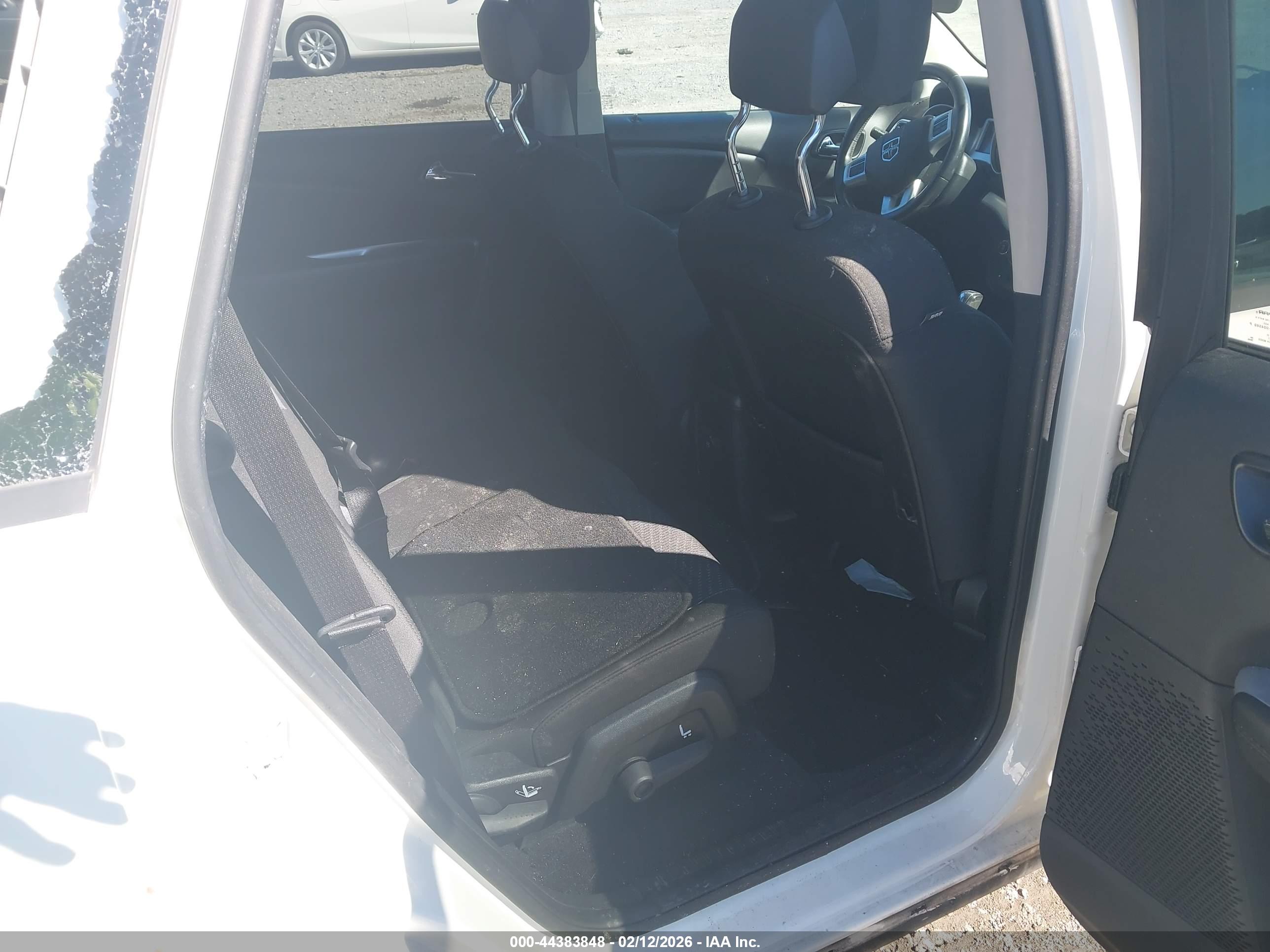 DODGE JOURNEY image 8