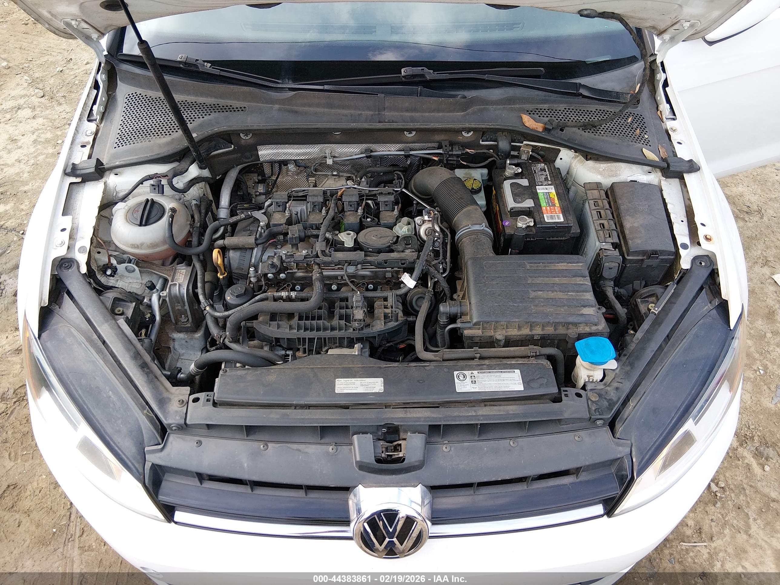 VOLKSWAGEN GOLF image 10