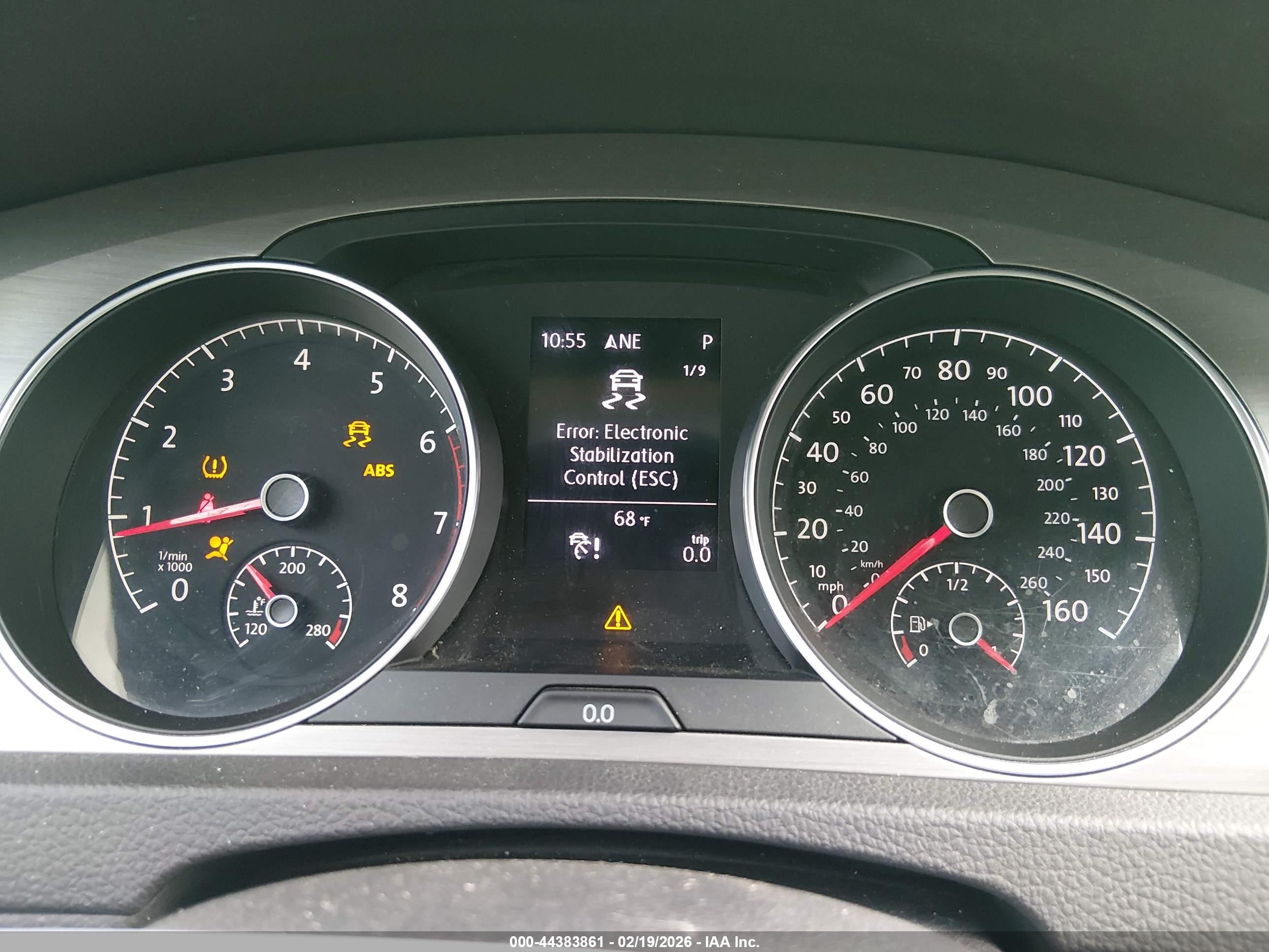 VOLKSWAGEN GOLF image 7