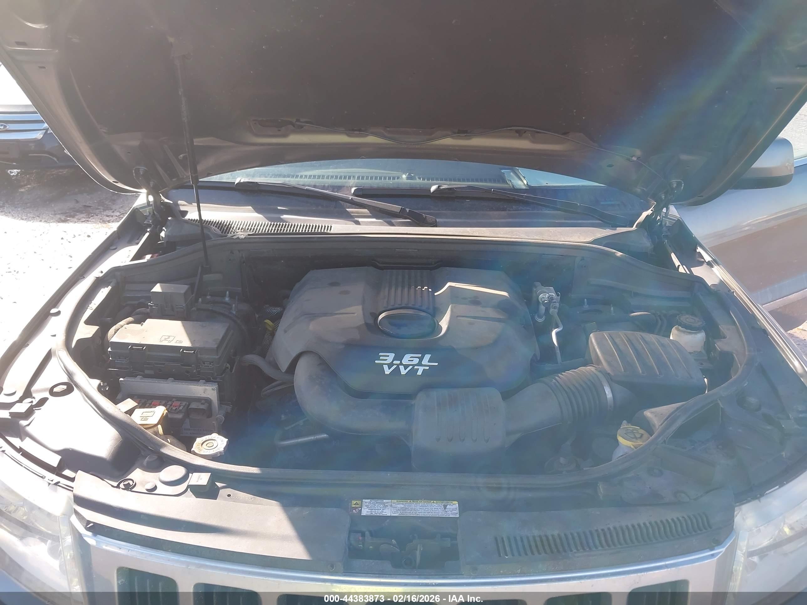 JEEP GRAND image 10