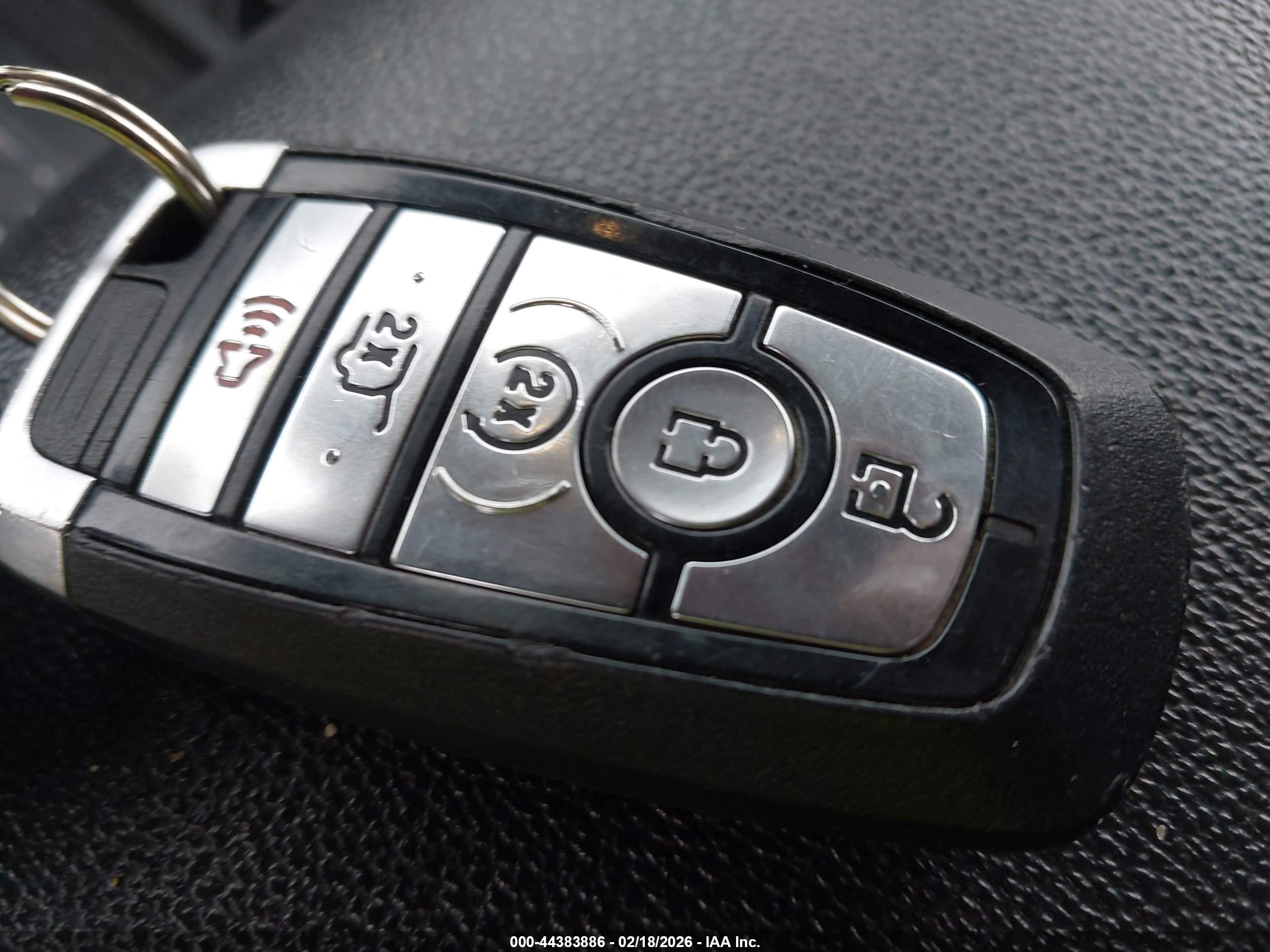 FORD EXPEDITION image 11