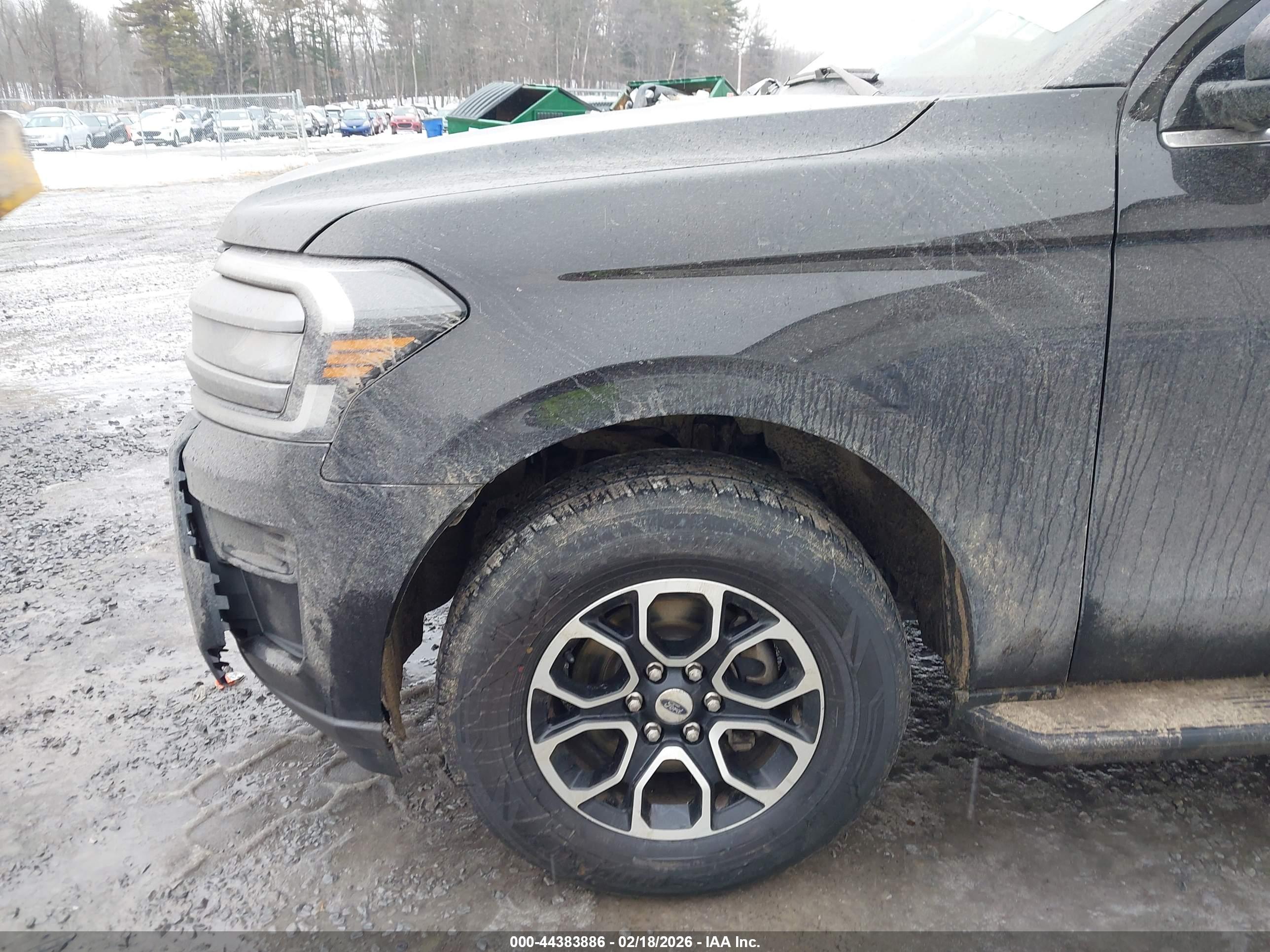 FORD EXPEDITION image 6