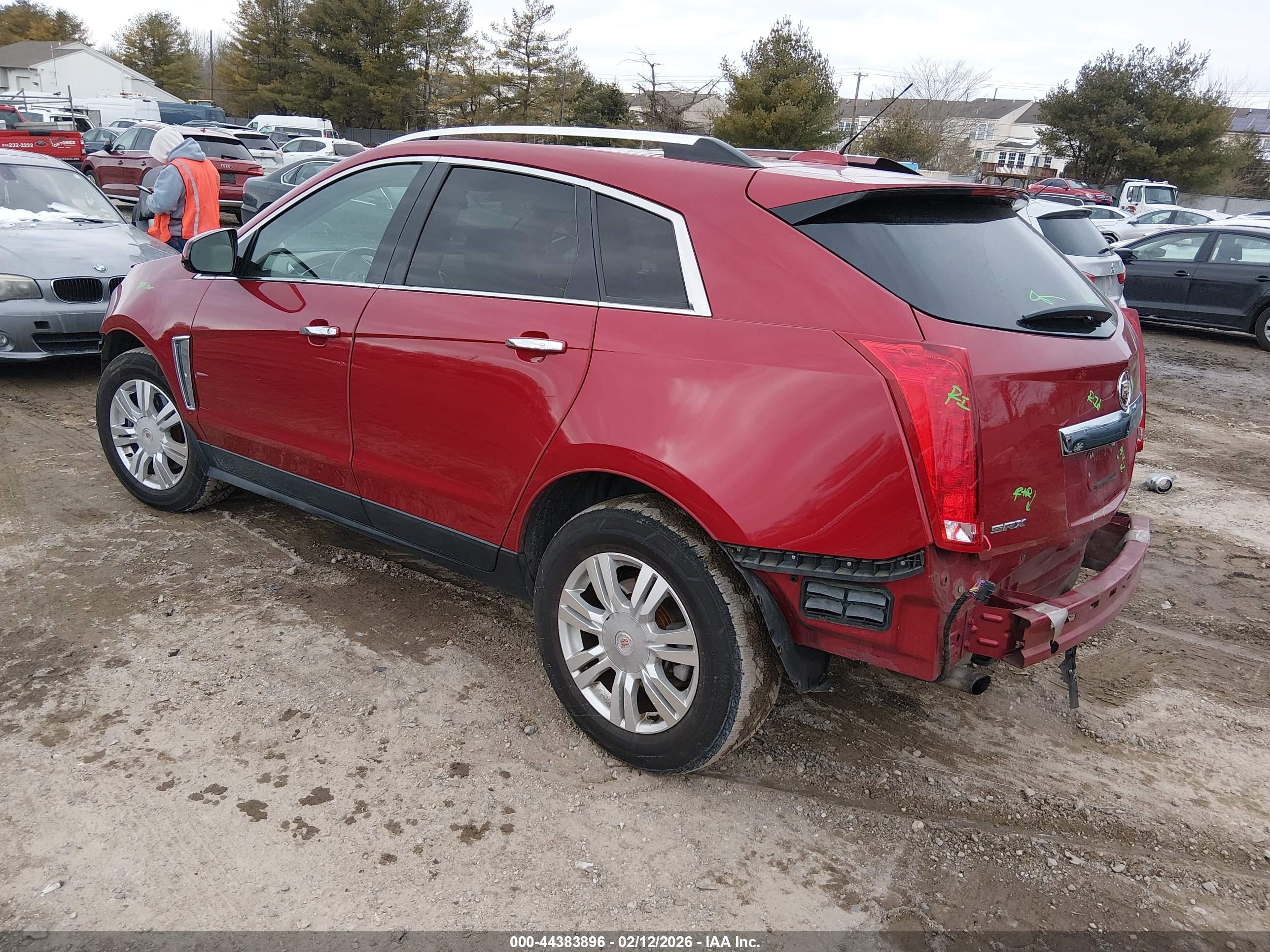 CADILLAC SRX image 3