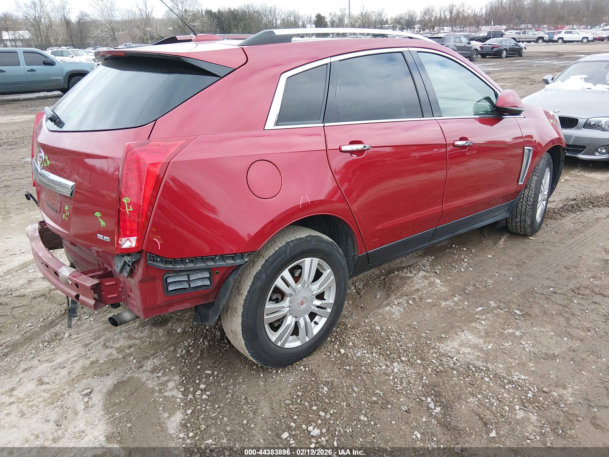 CADILLAC SRX image 4