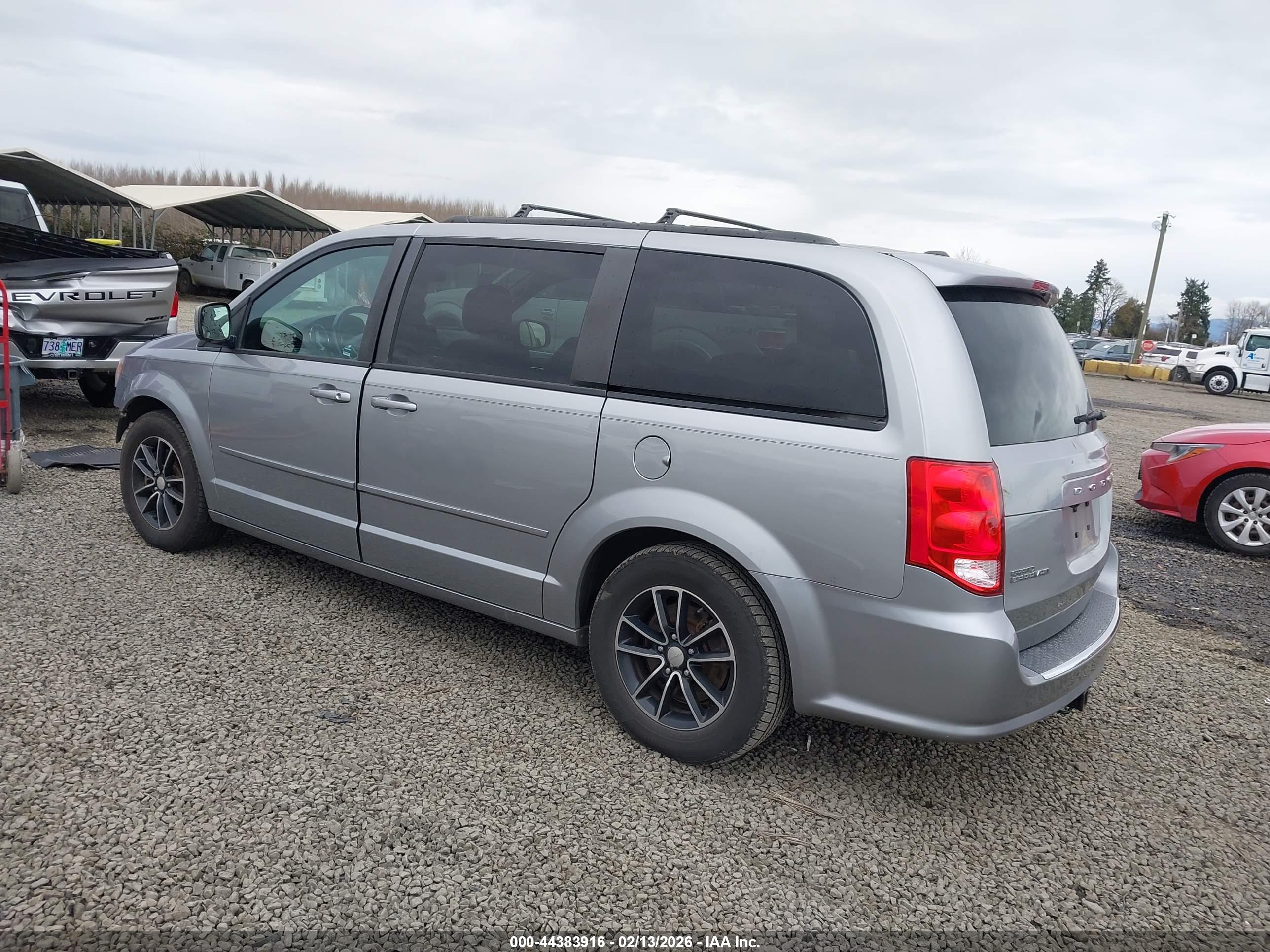 DODGE GRAND image 3