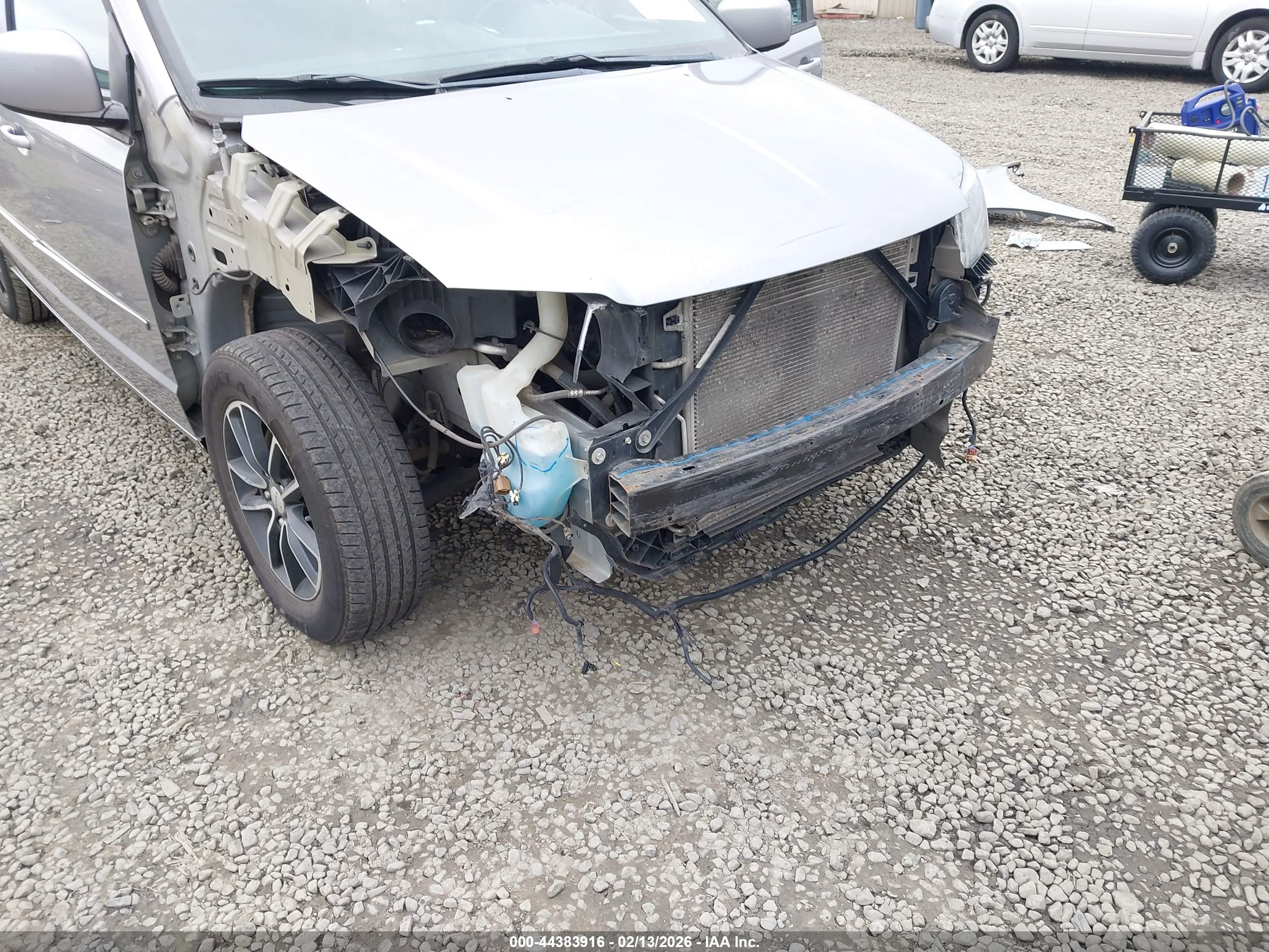 DODGE GRAND image 6