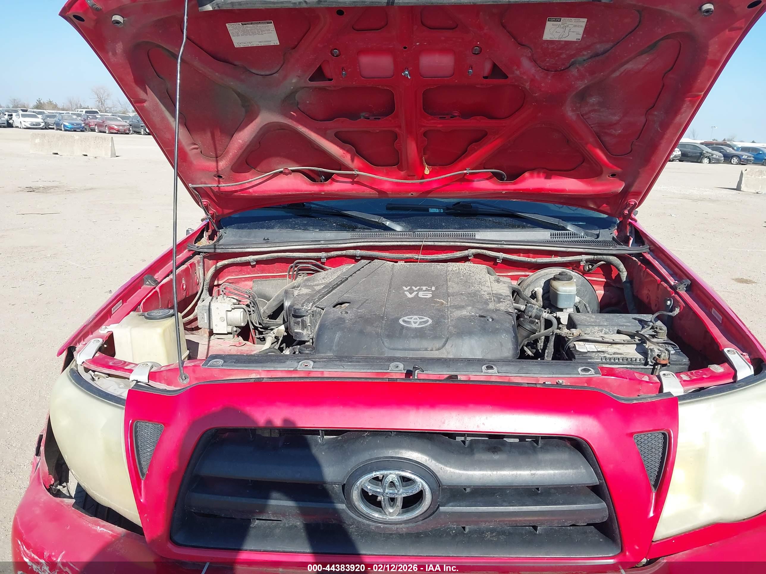 TOYOTA TACOMA image 10
