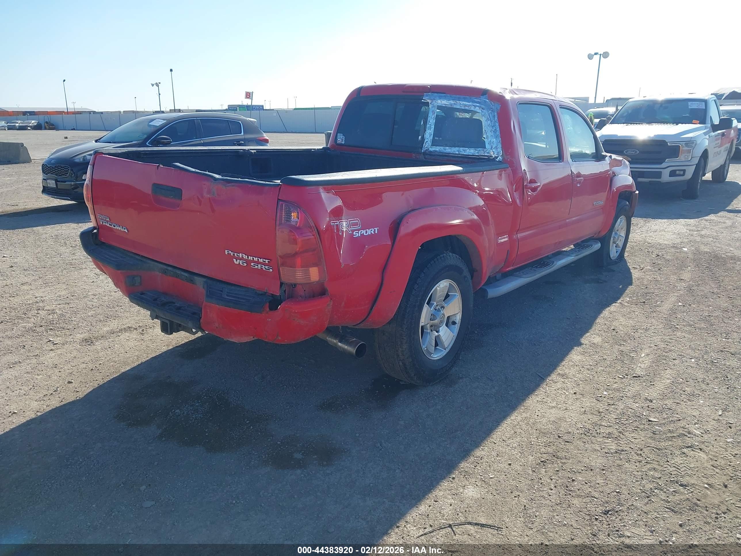 TOYOTA TACOMA image 4