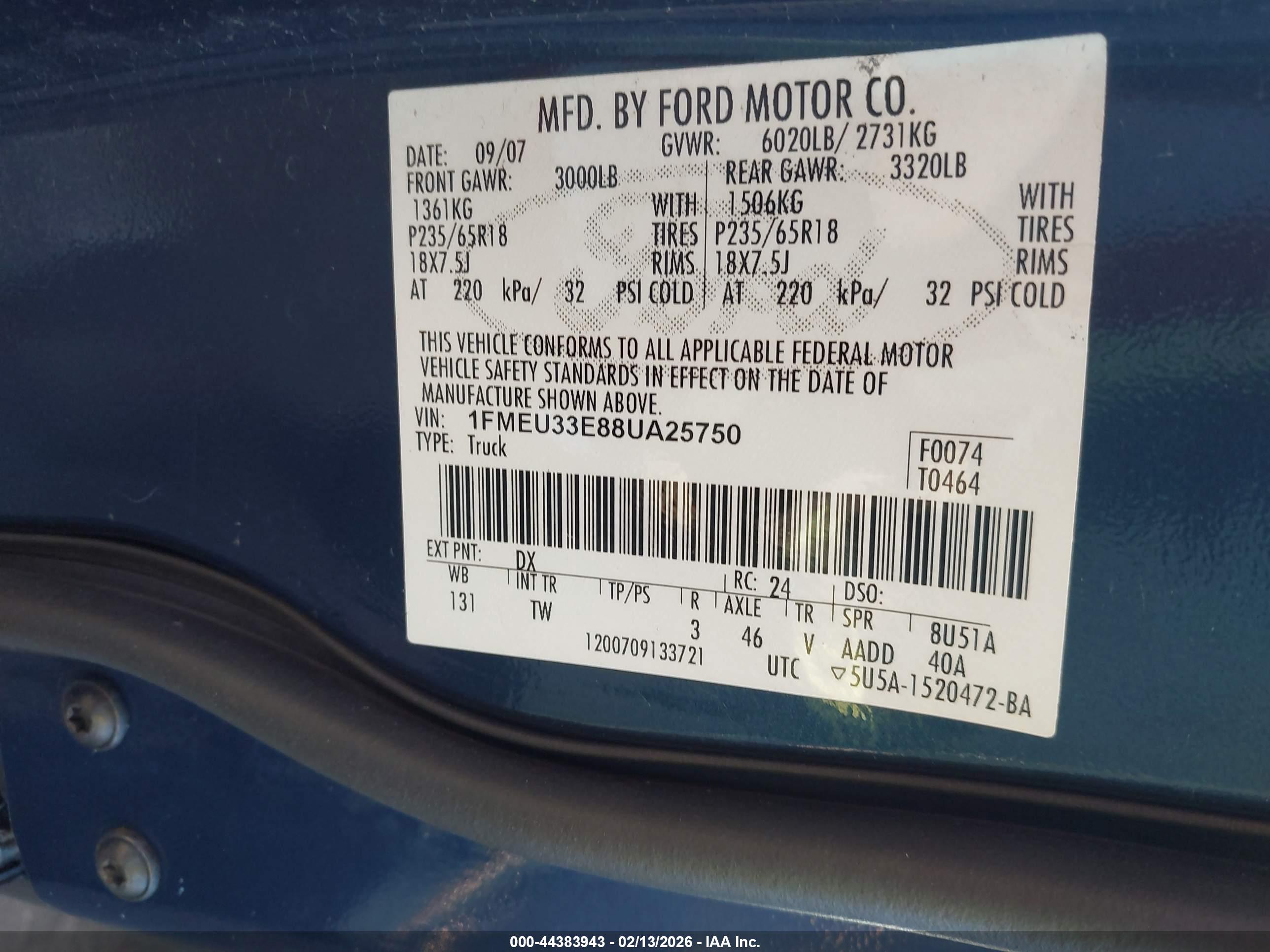 FORD EXPLORER image 9