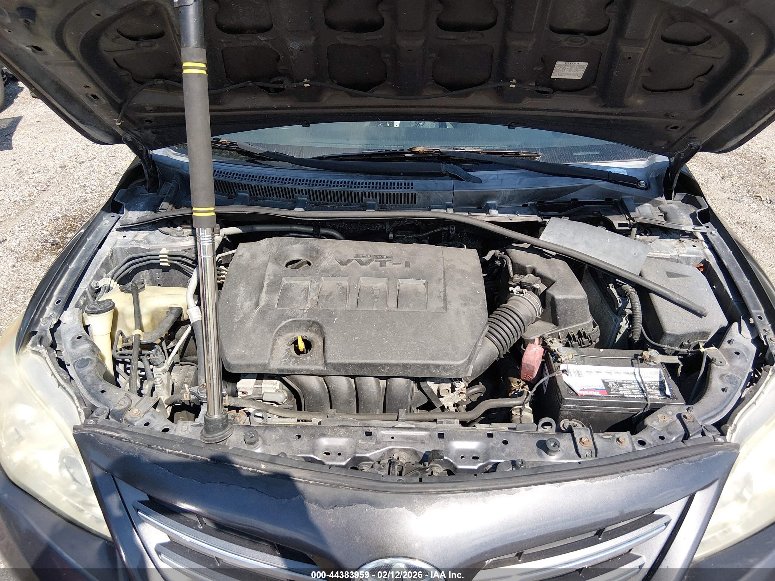 TOYOTA COROLLA image 10