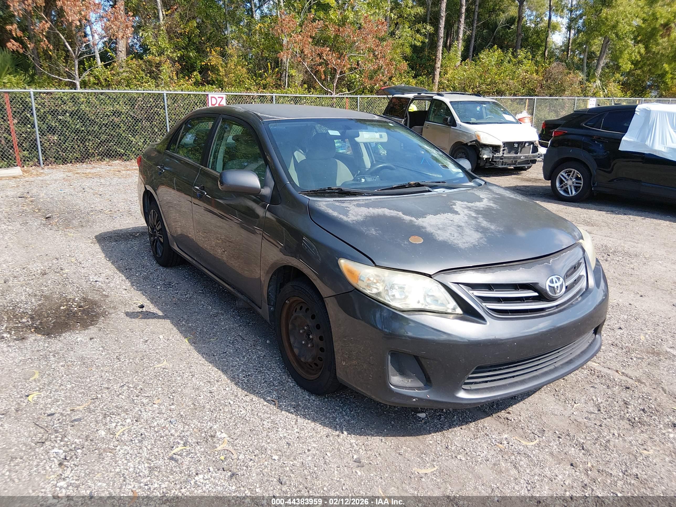TOYOTA COROLLA image 6