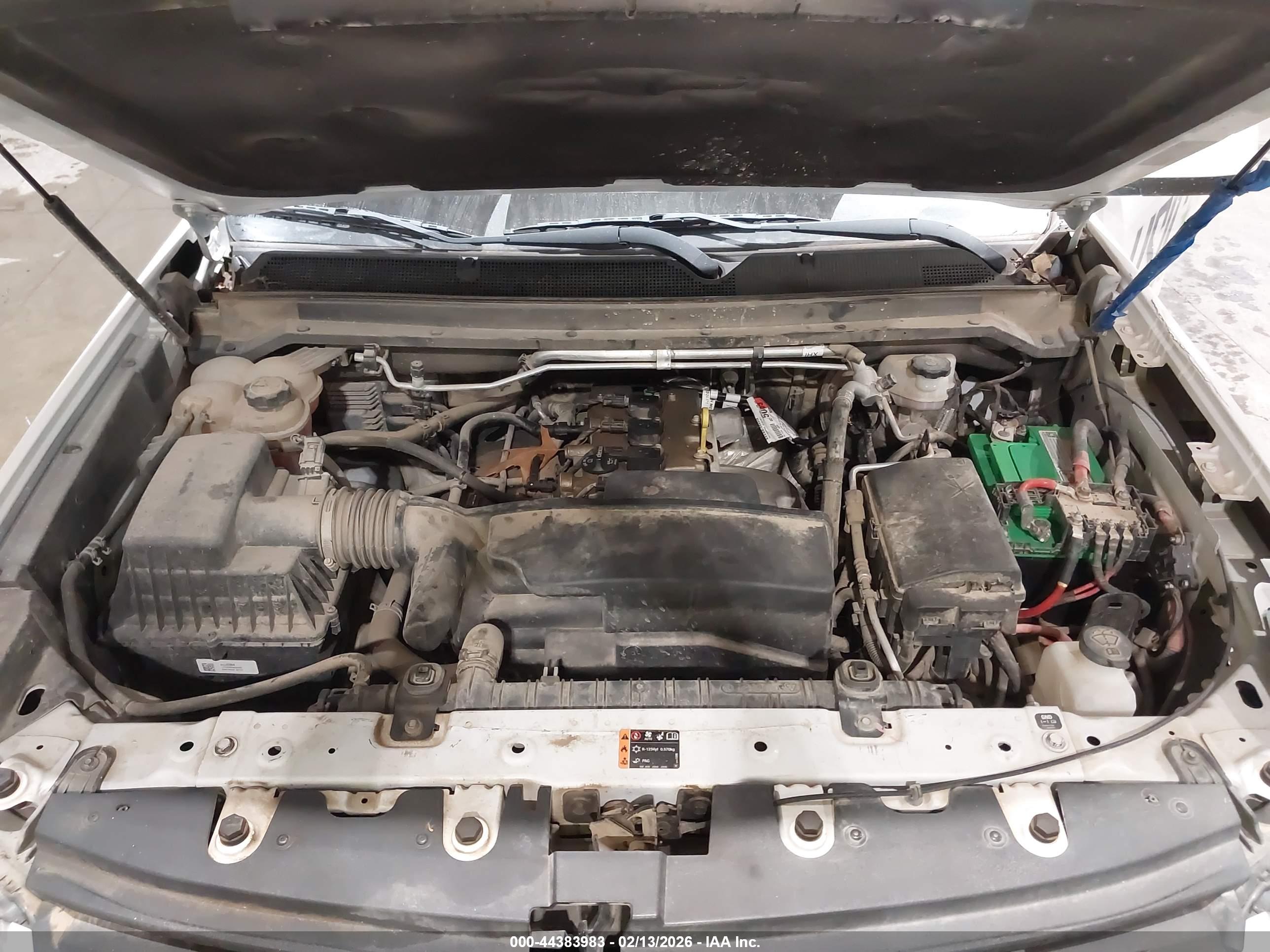 CHEVROLET COLORADO image 10