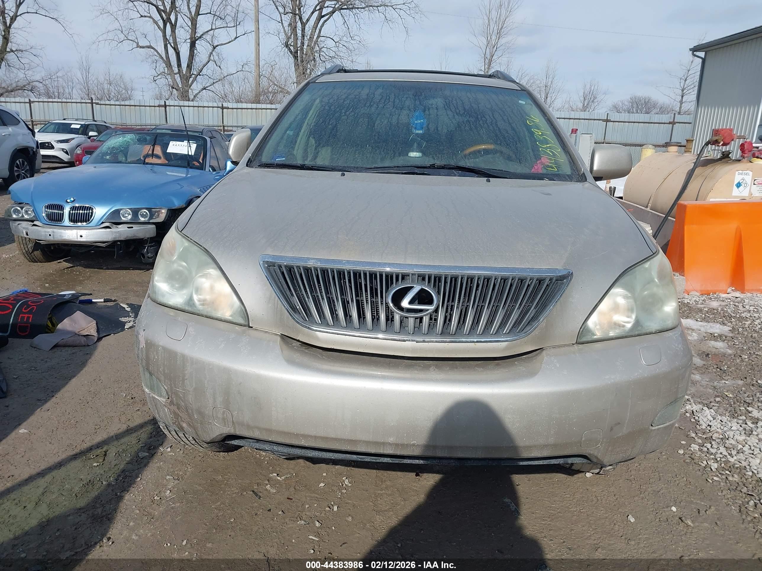 LEXUS RX image 6
