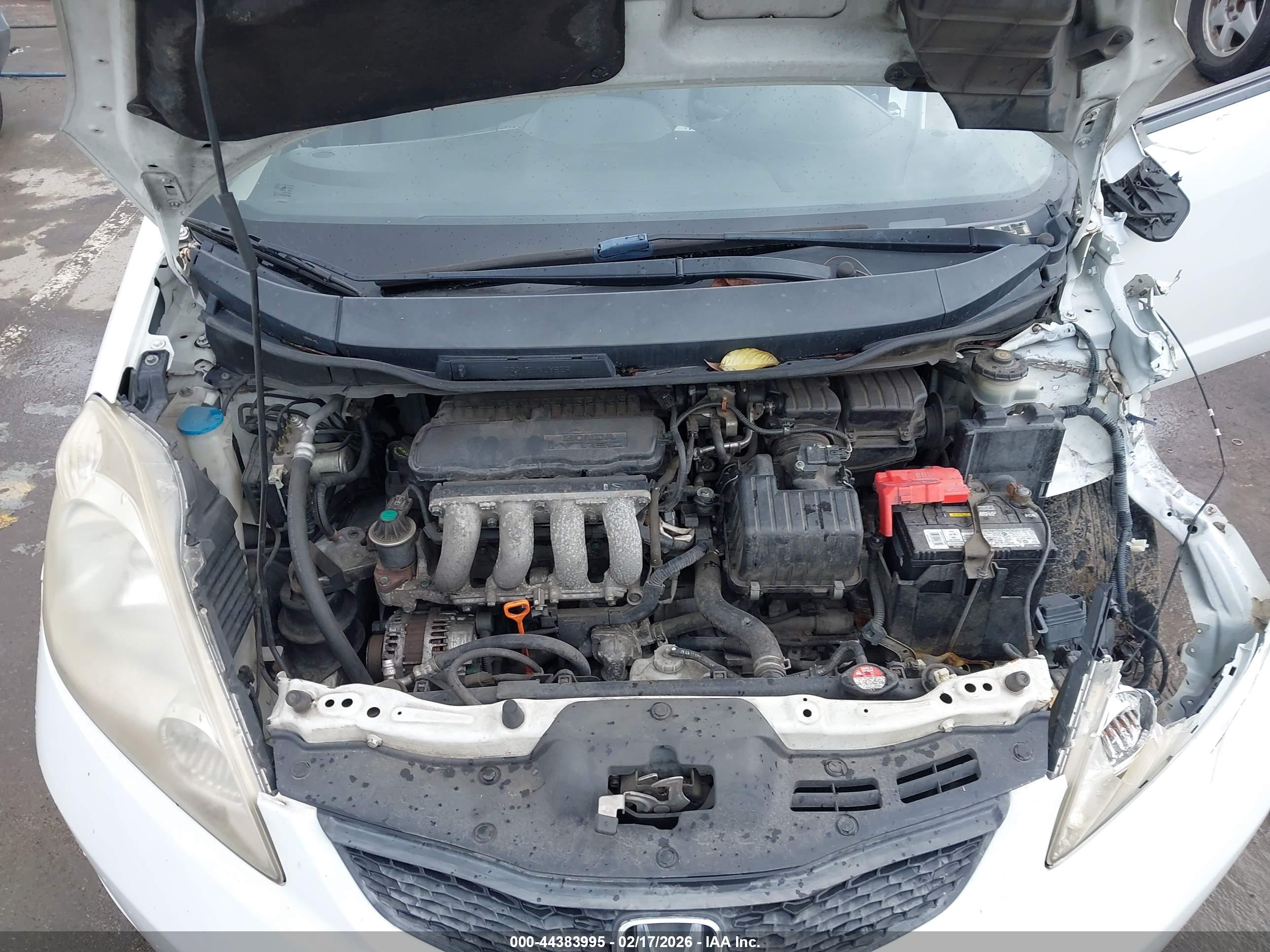HONDA FIT image 10