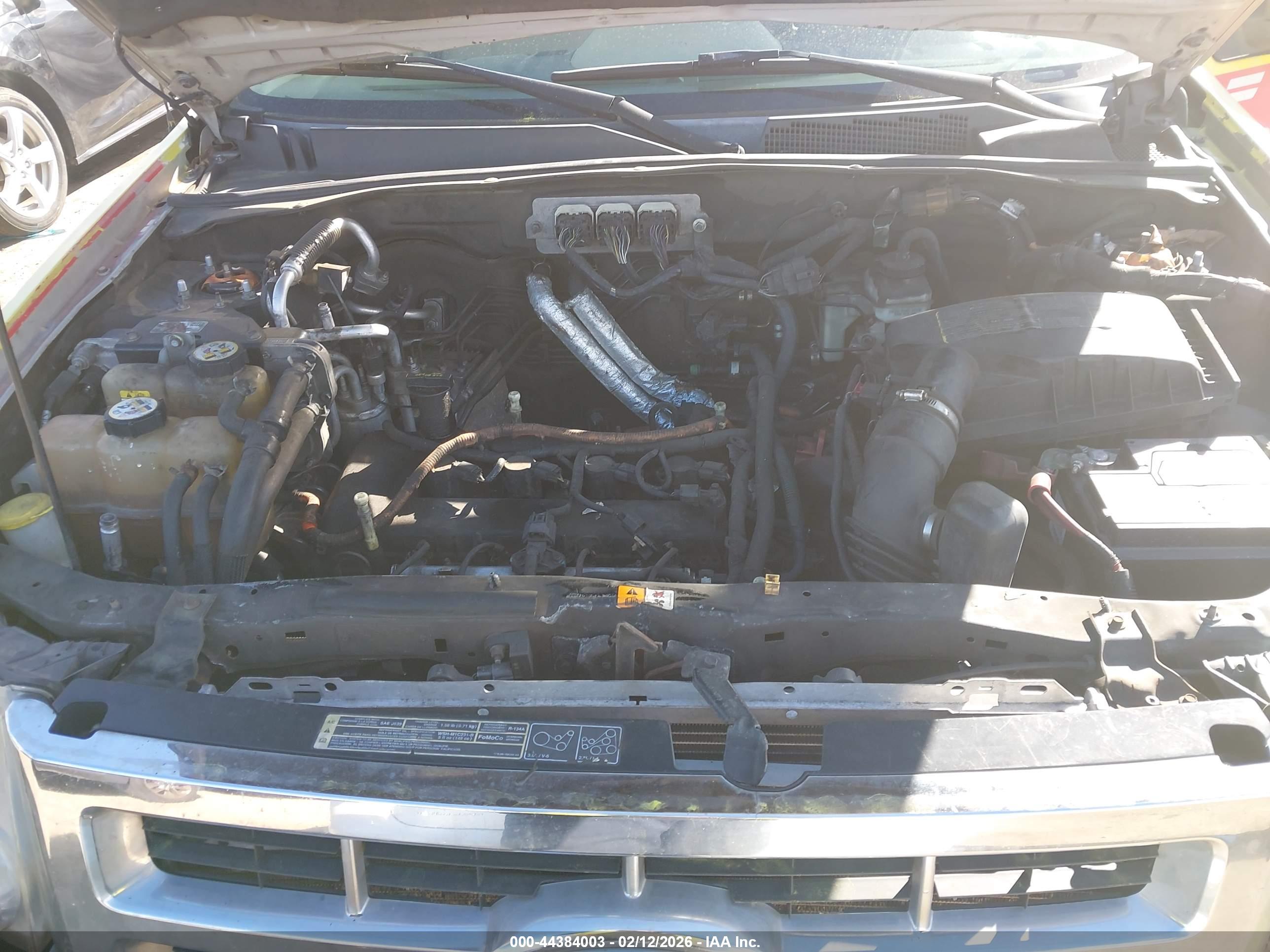 FORD ESCAPE image 10