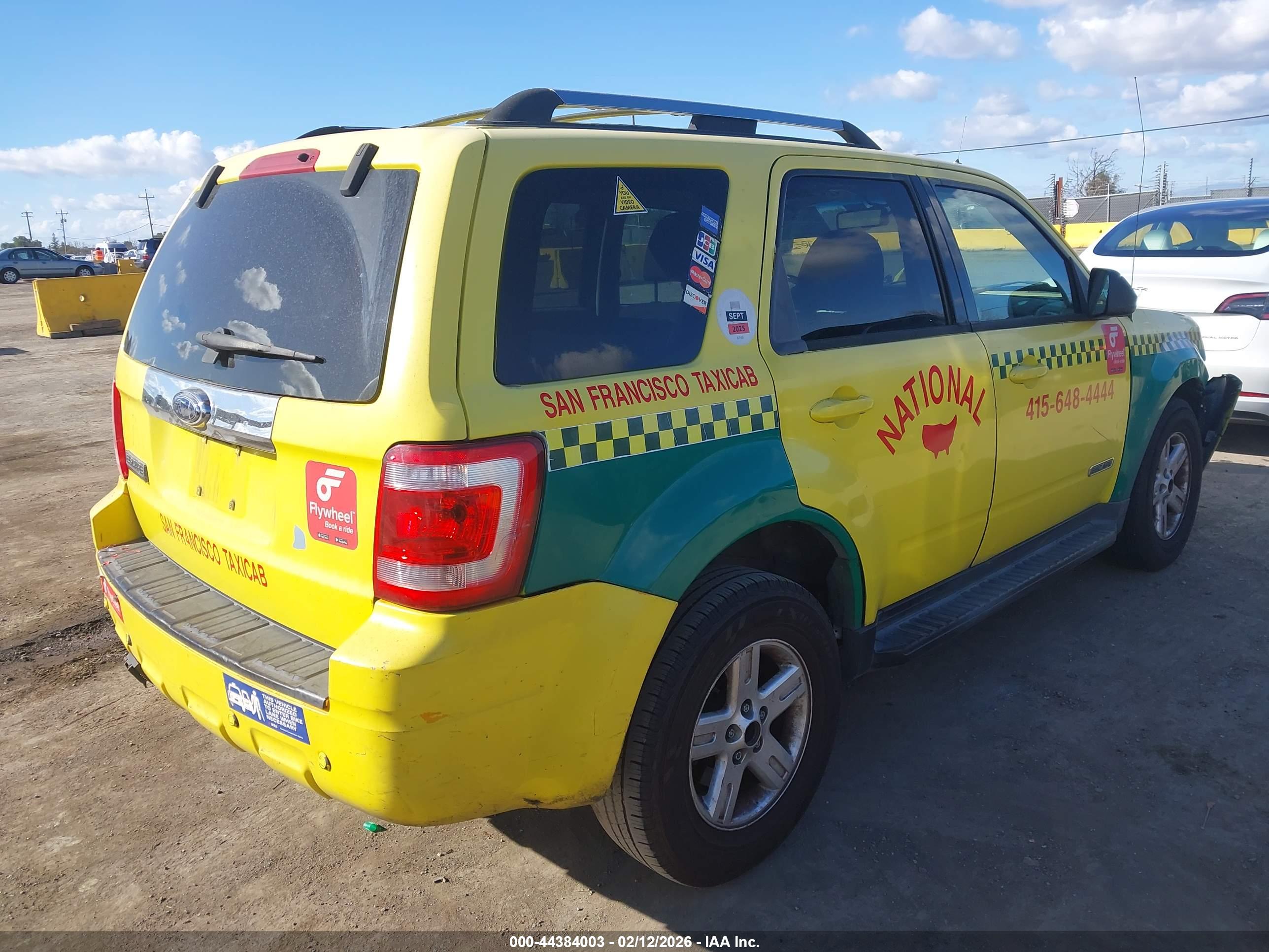 FORD ESCAPE image 4