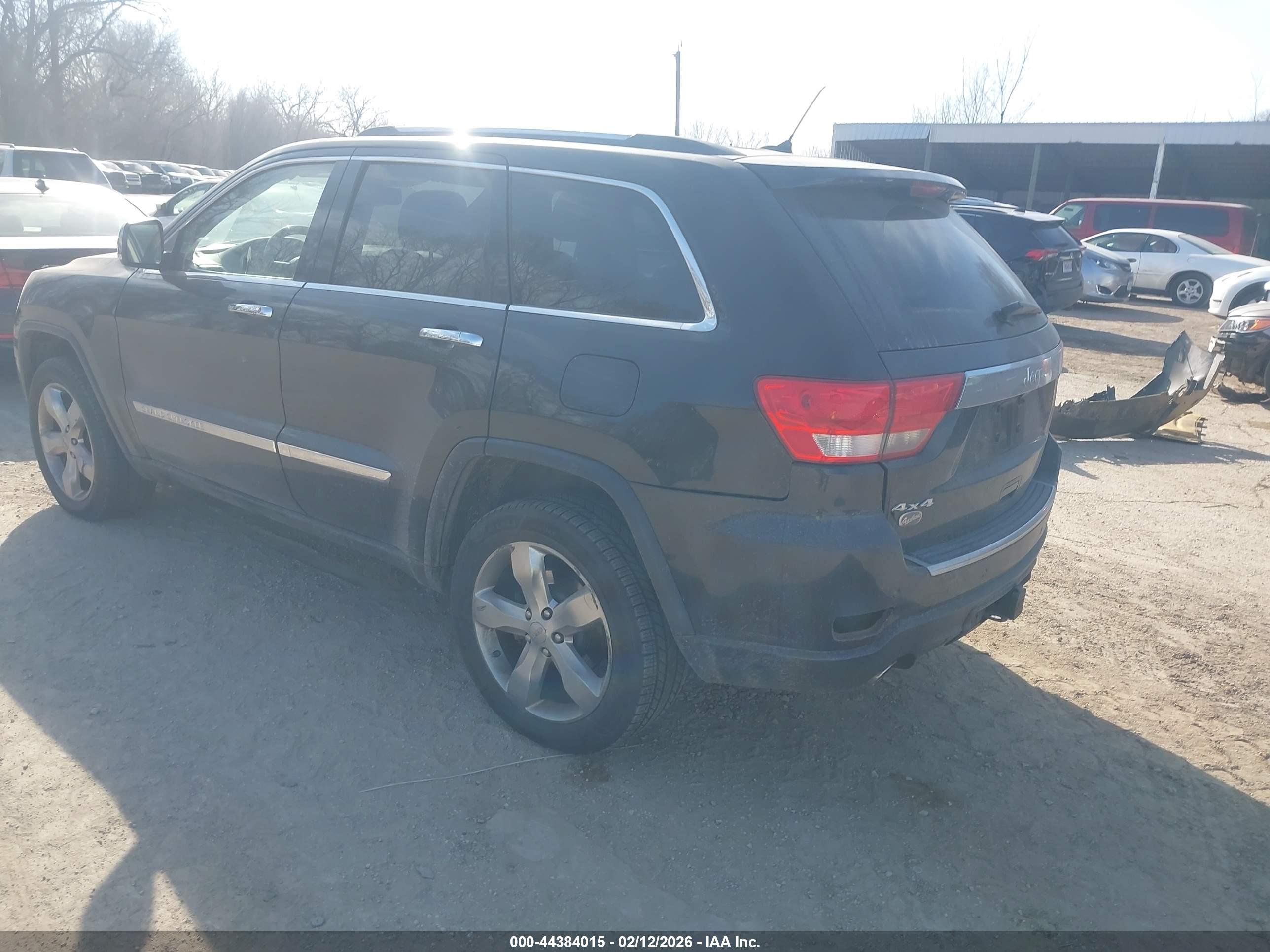 JEEP GRAND image 3