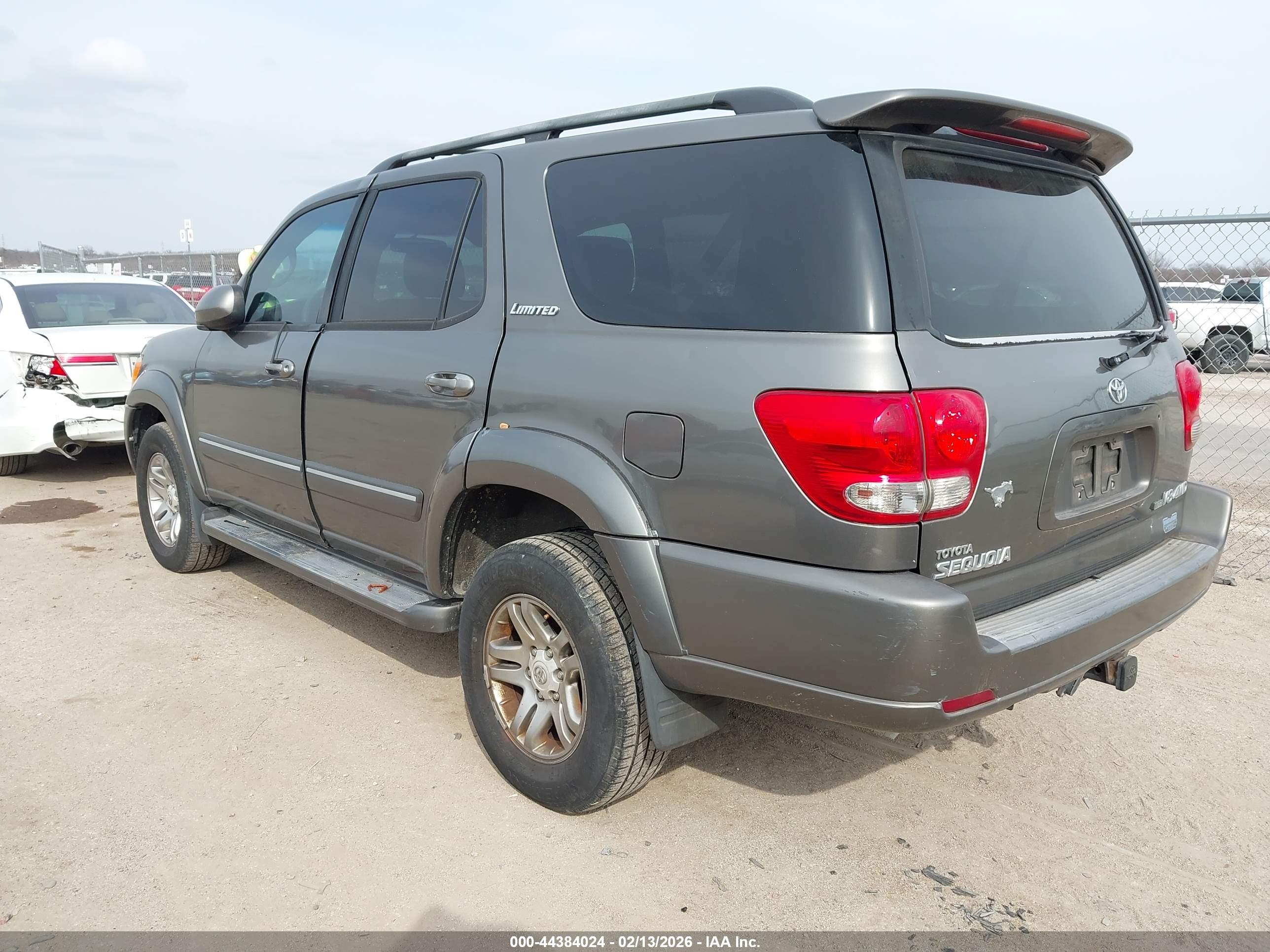 TOYOTA SEQUOIA image 3