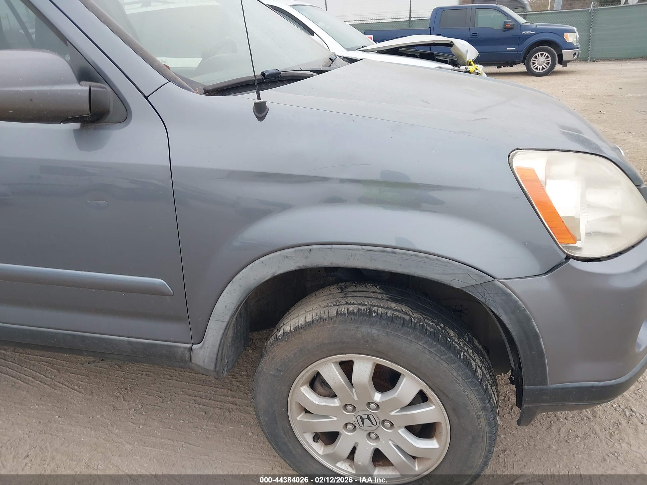 HONDA CR-V image 6