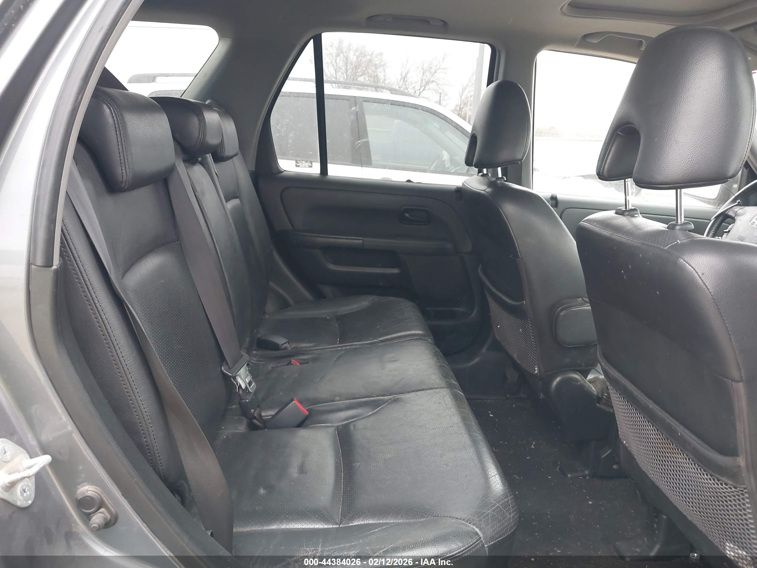HONDA CR-V image 8