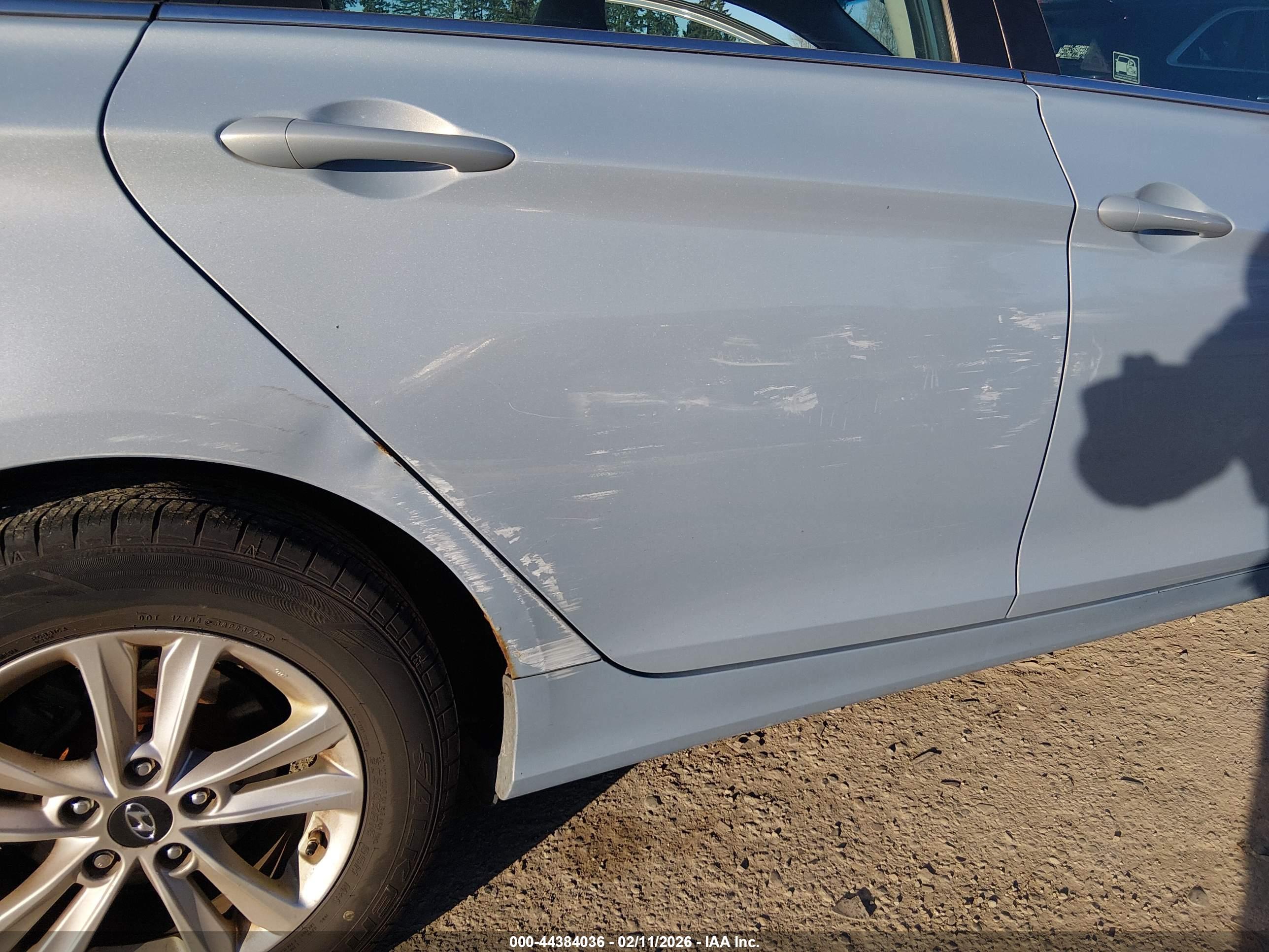 HYUNDAI SONATA image 6