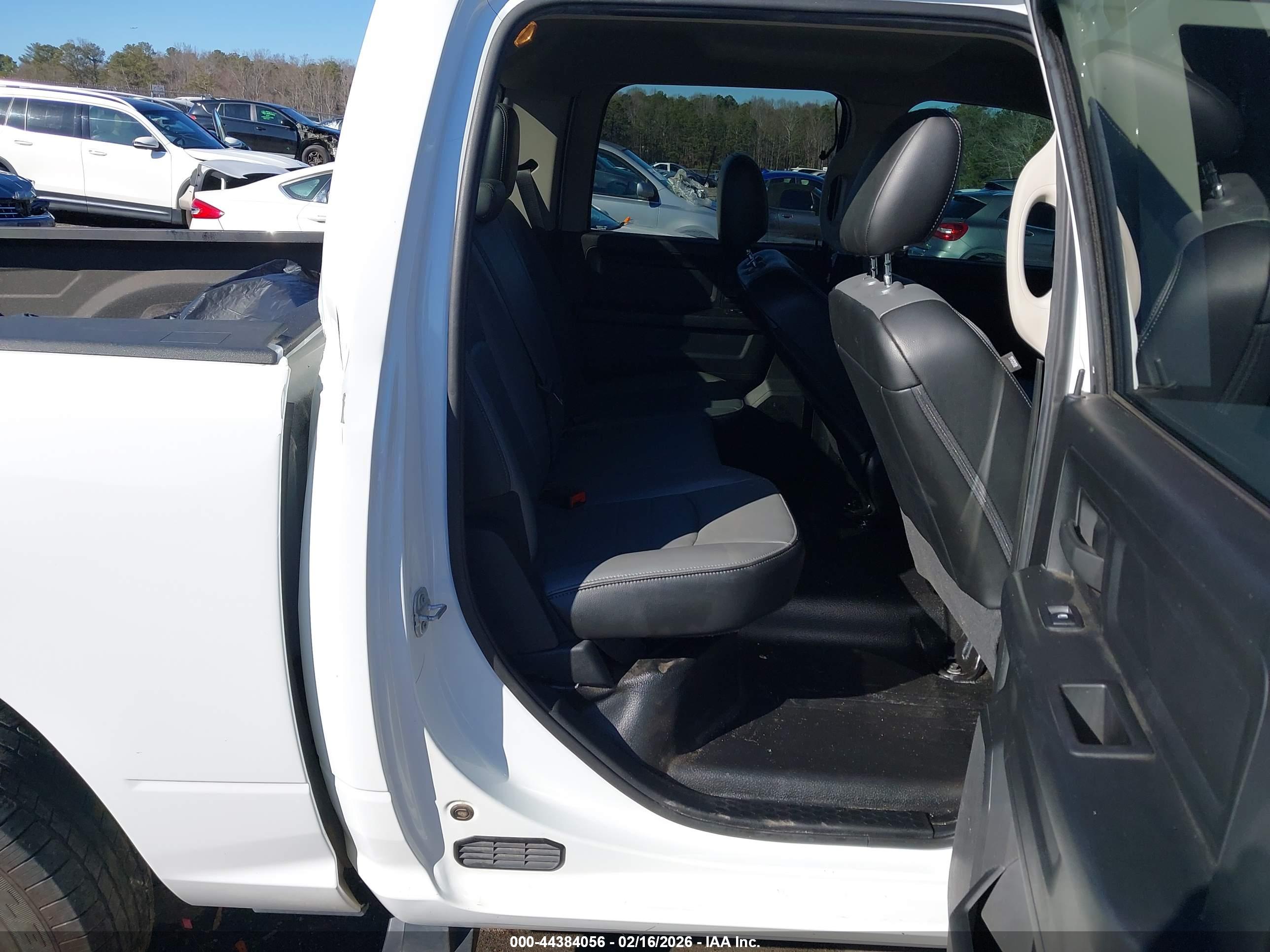 RAM 1500 image 8