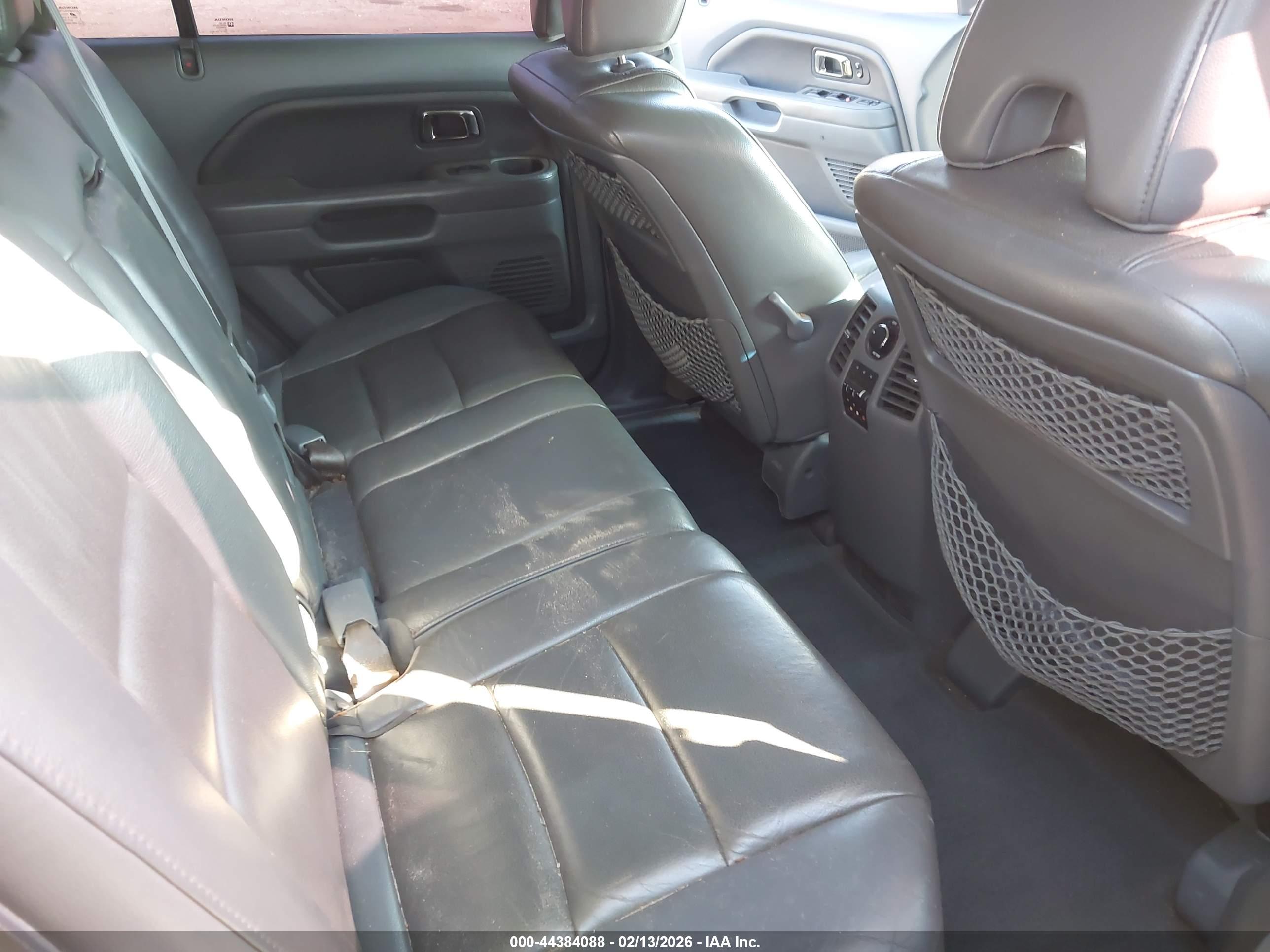 HONDA PILOT image 8