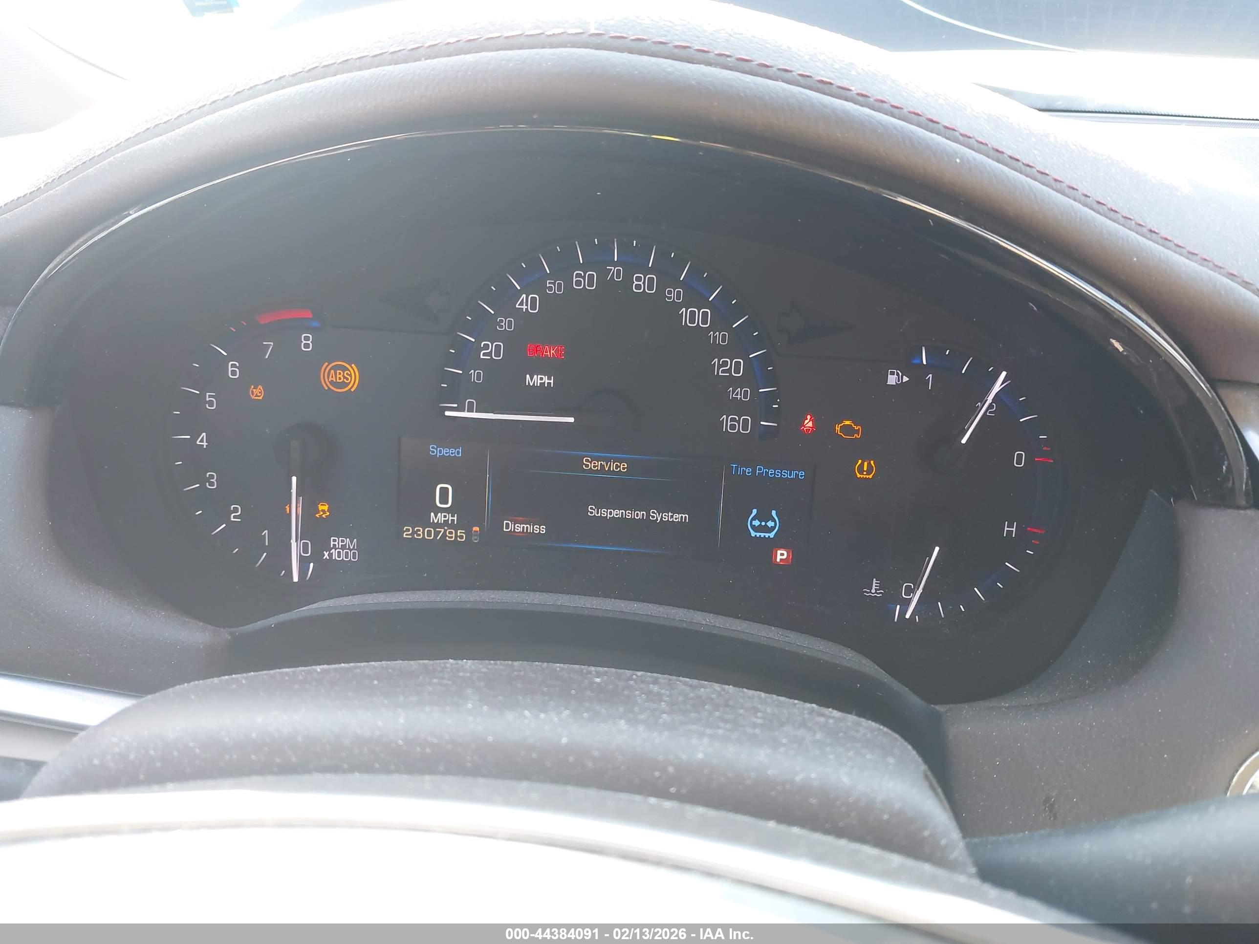 CADILLAC XTS image 7