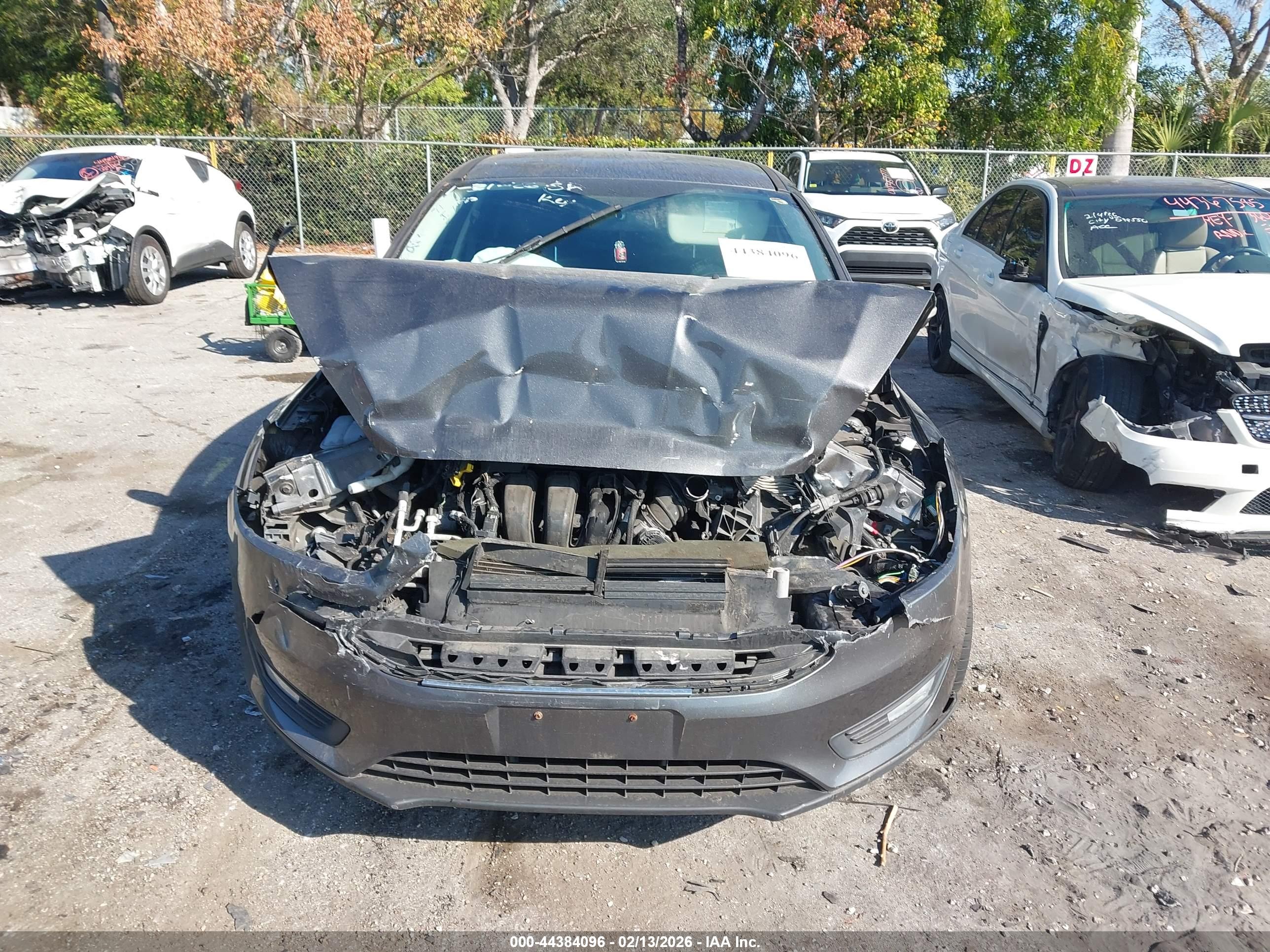 FORD FOCUS image 6