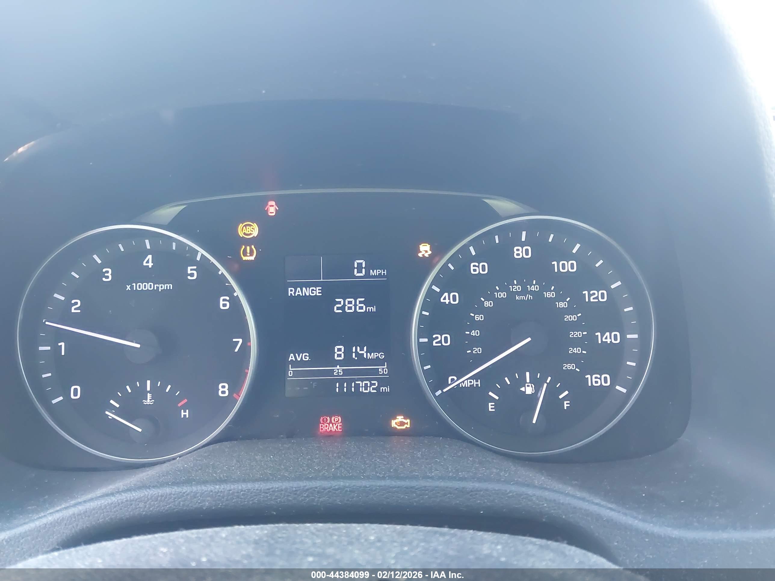 HYUNDAI ELANTRA image 7