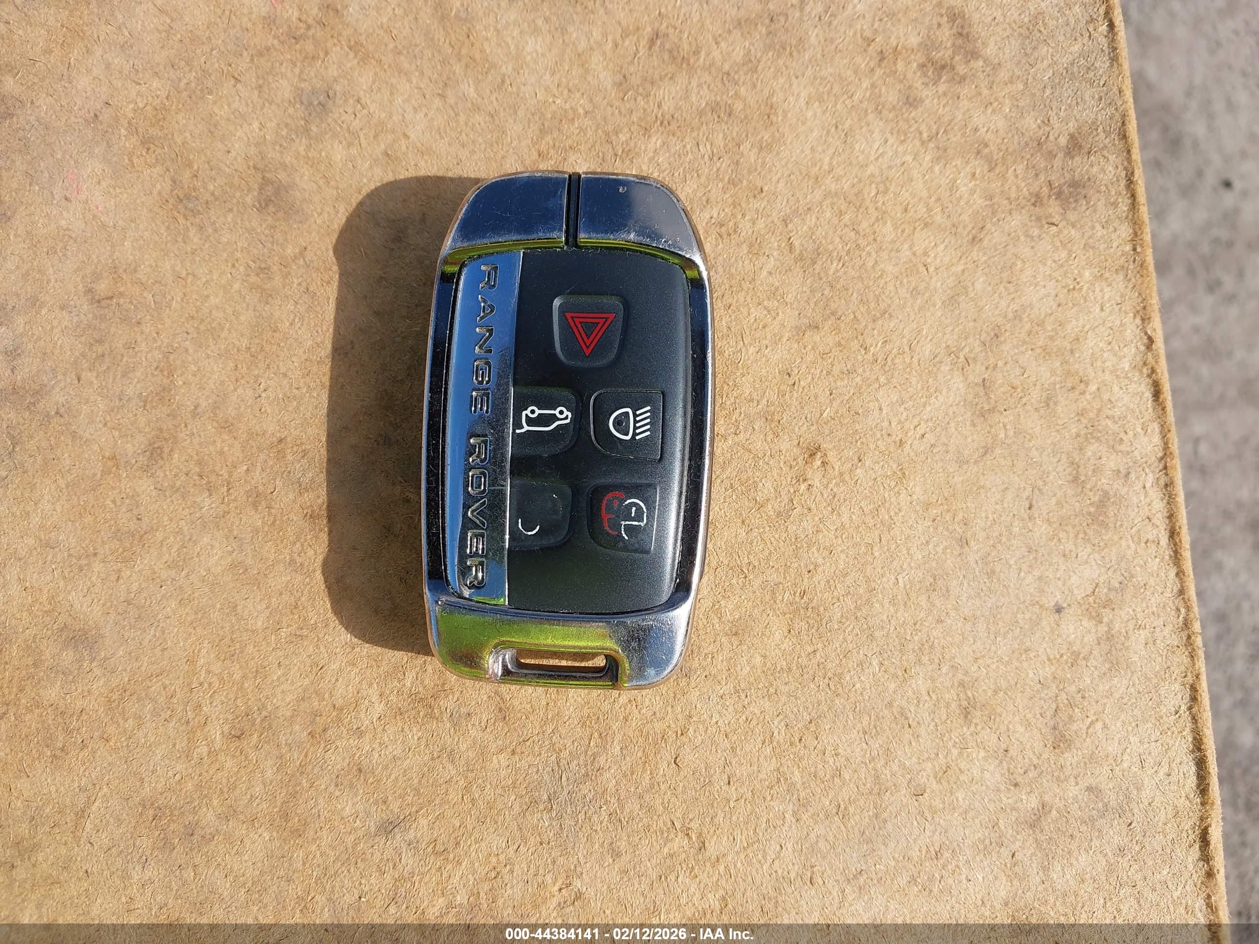 LAND ROVER image 11