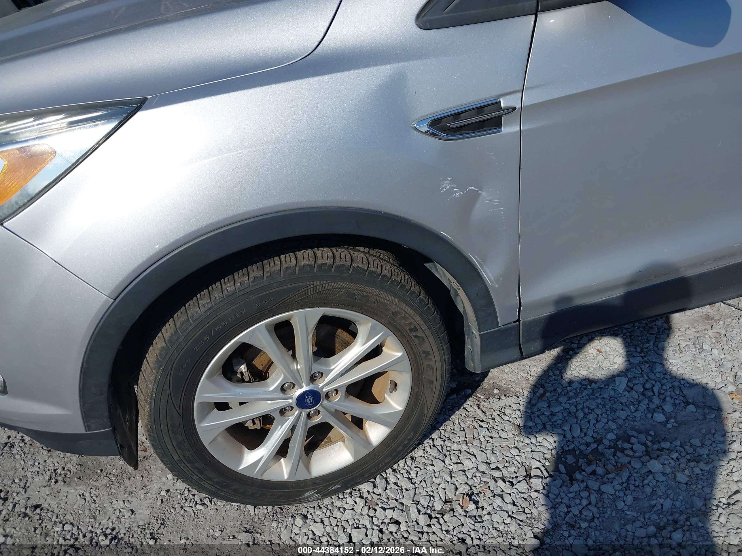 FORD ESCAPE image 6