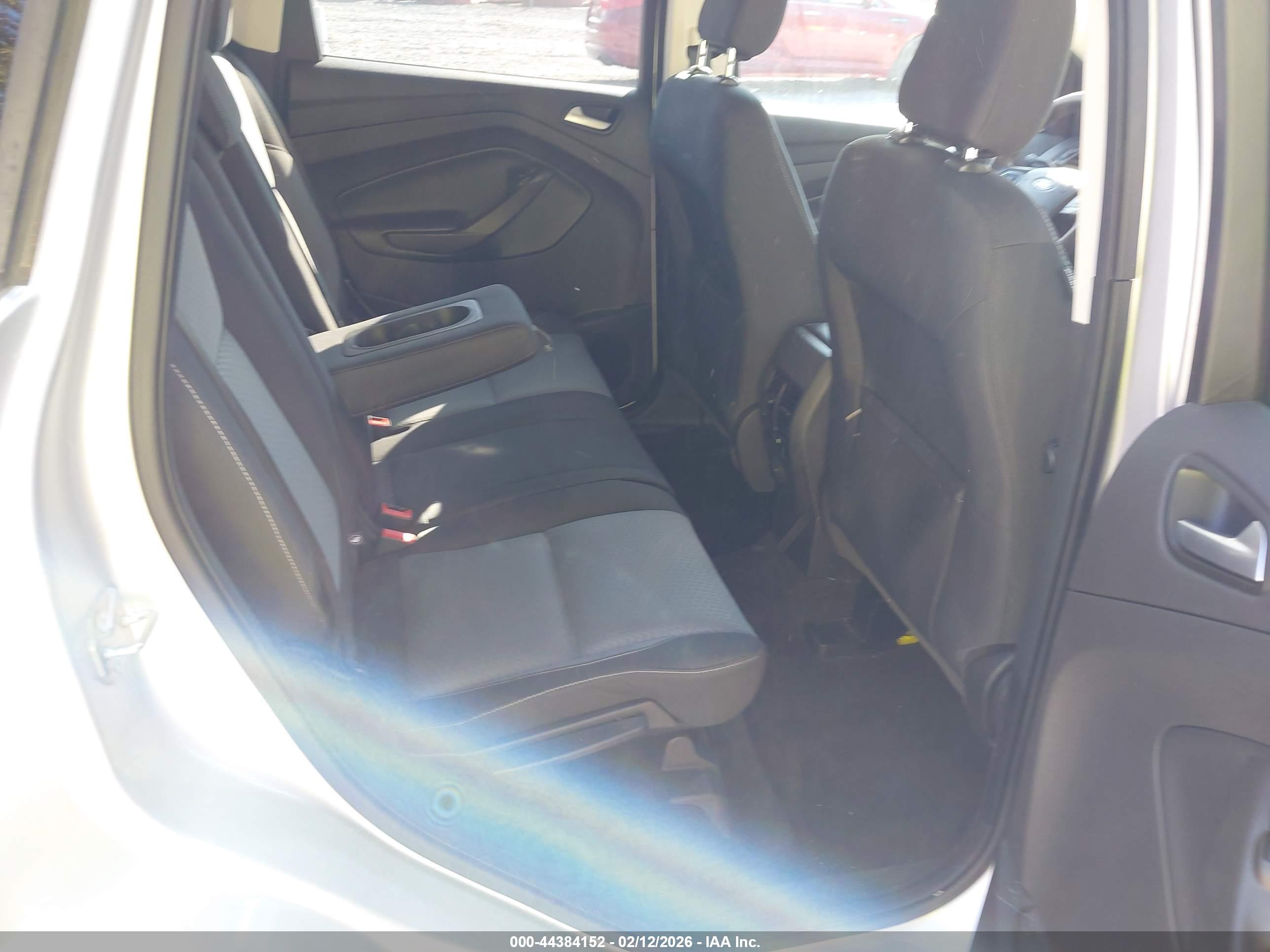 FORD ESCAPE image 8