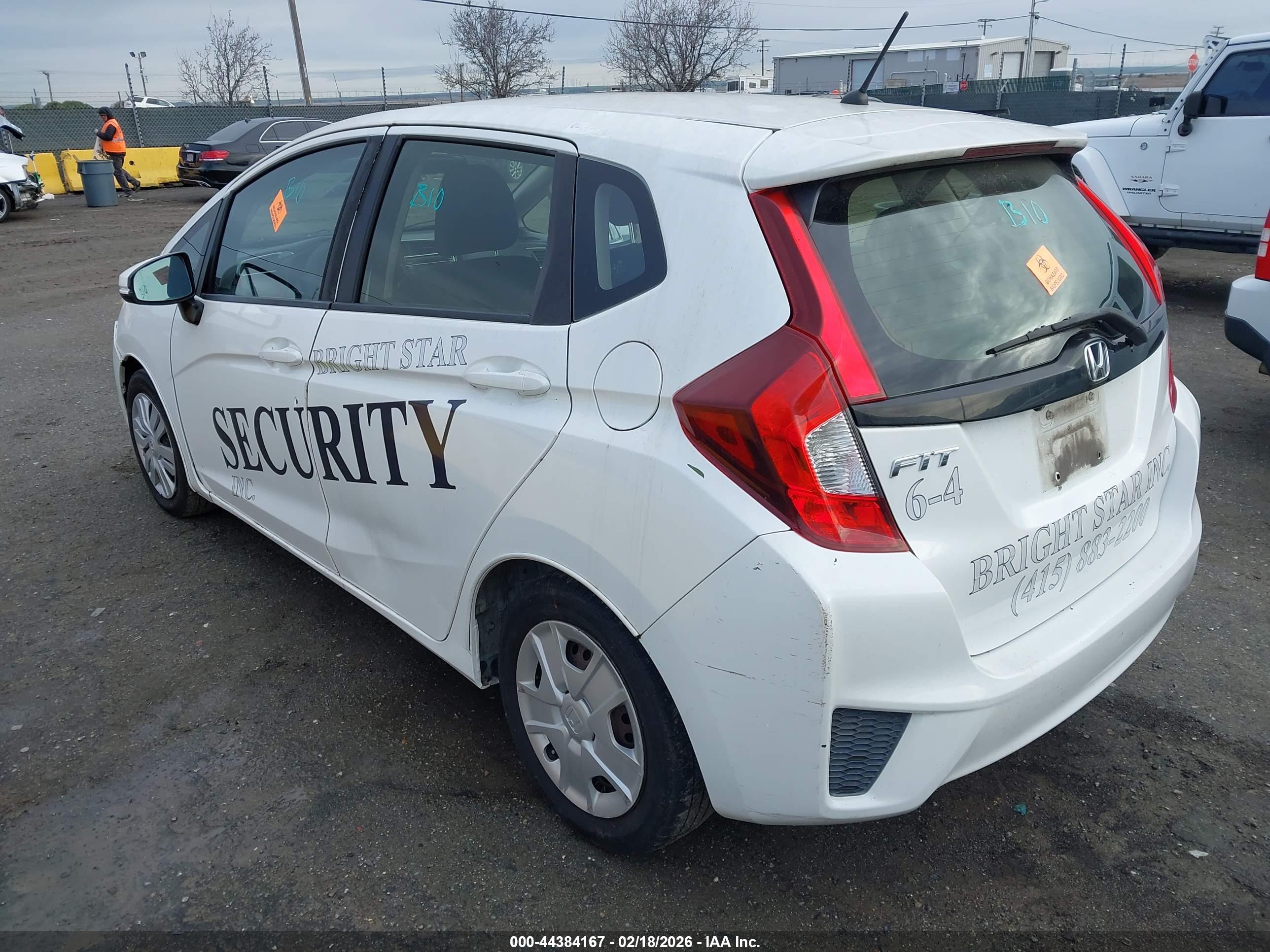 HONDA FIT image 3