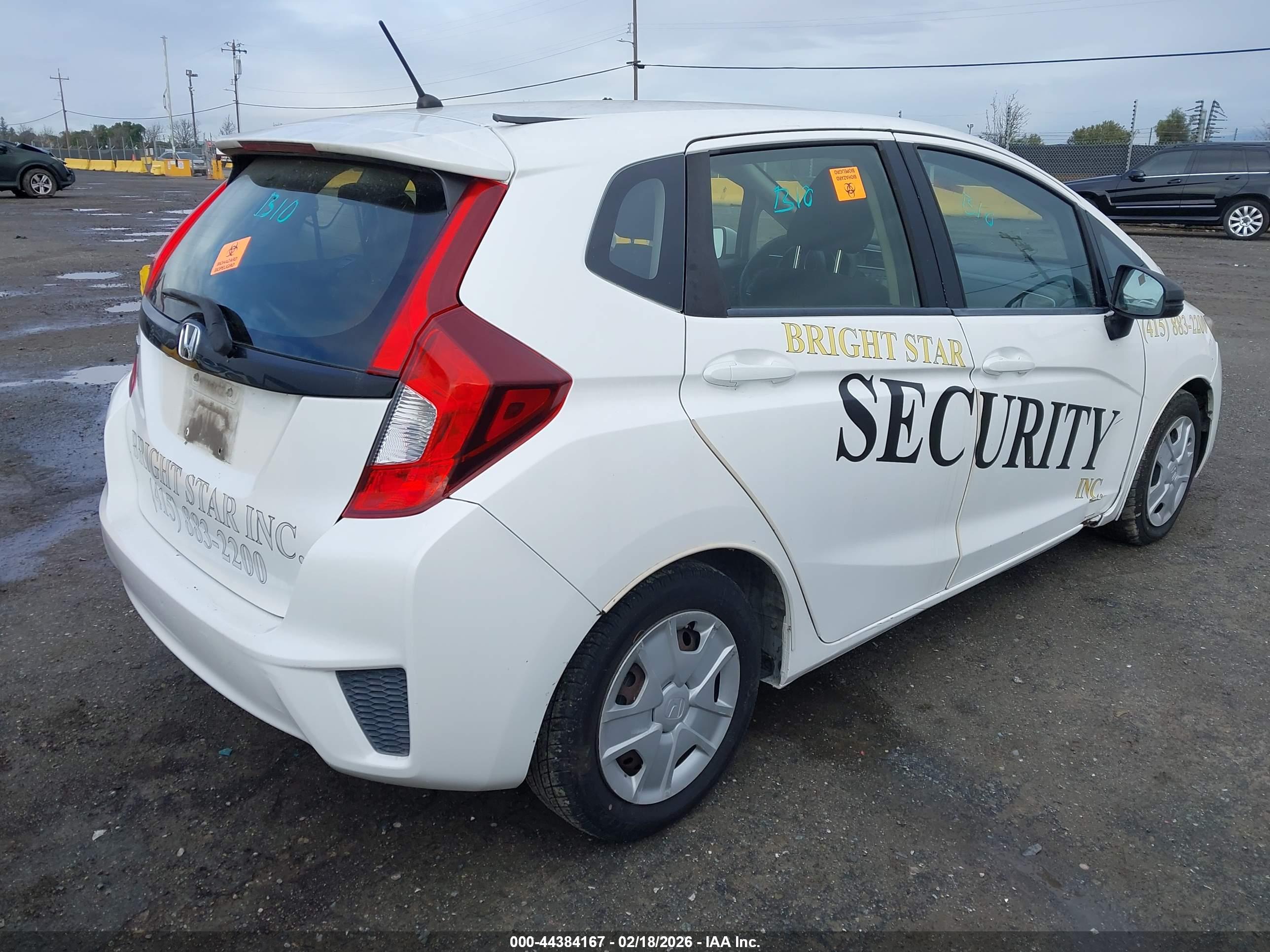 HONDA FIT image 4
